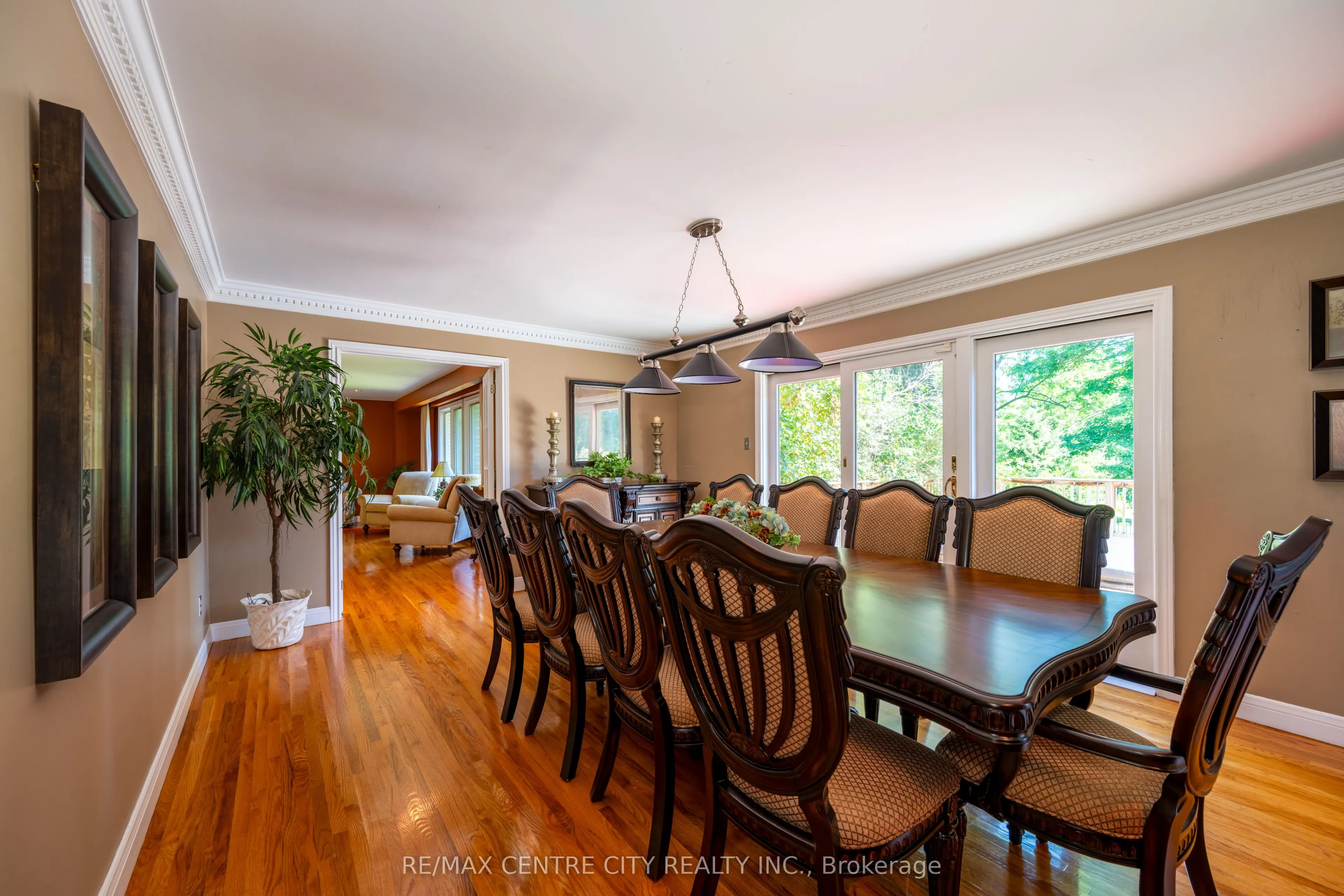255 MILL POND Crescent