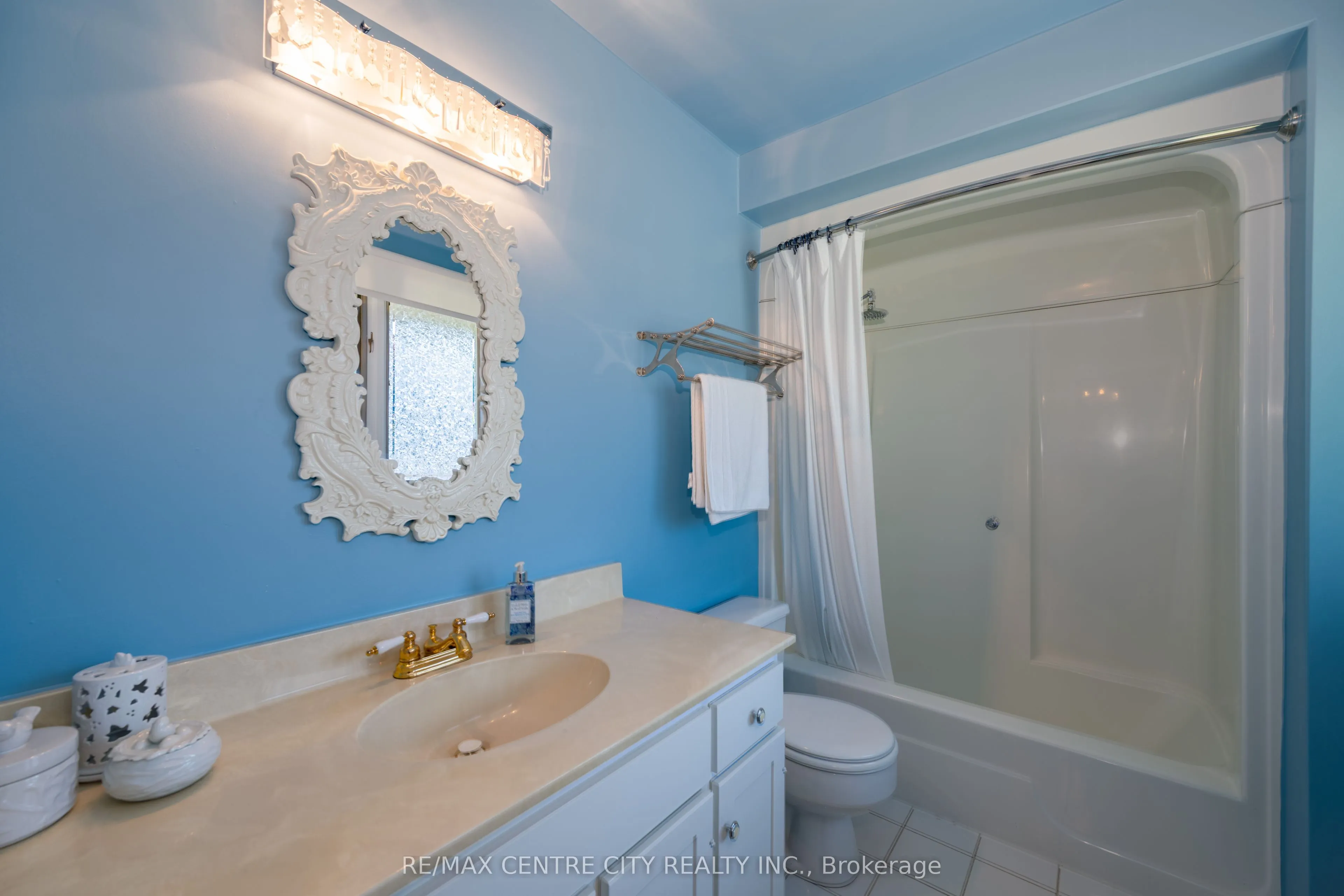 255 MILL POND Crescent