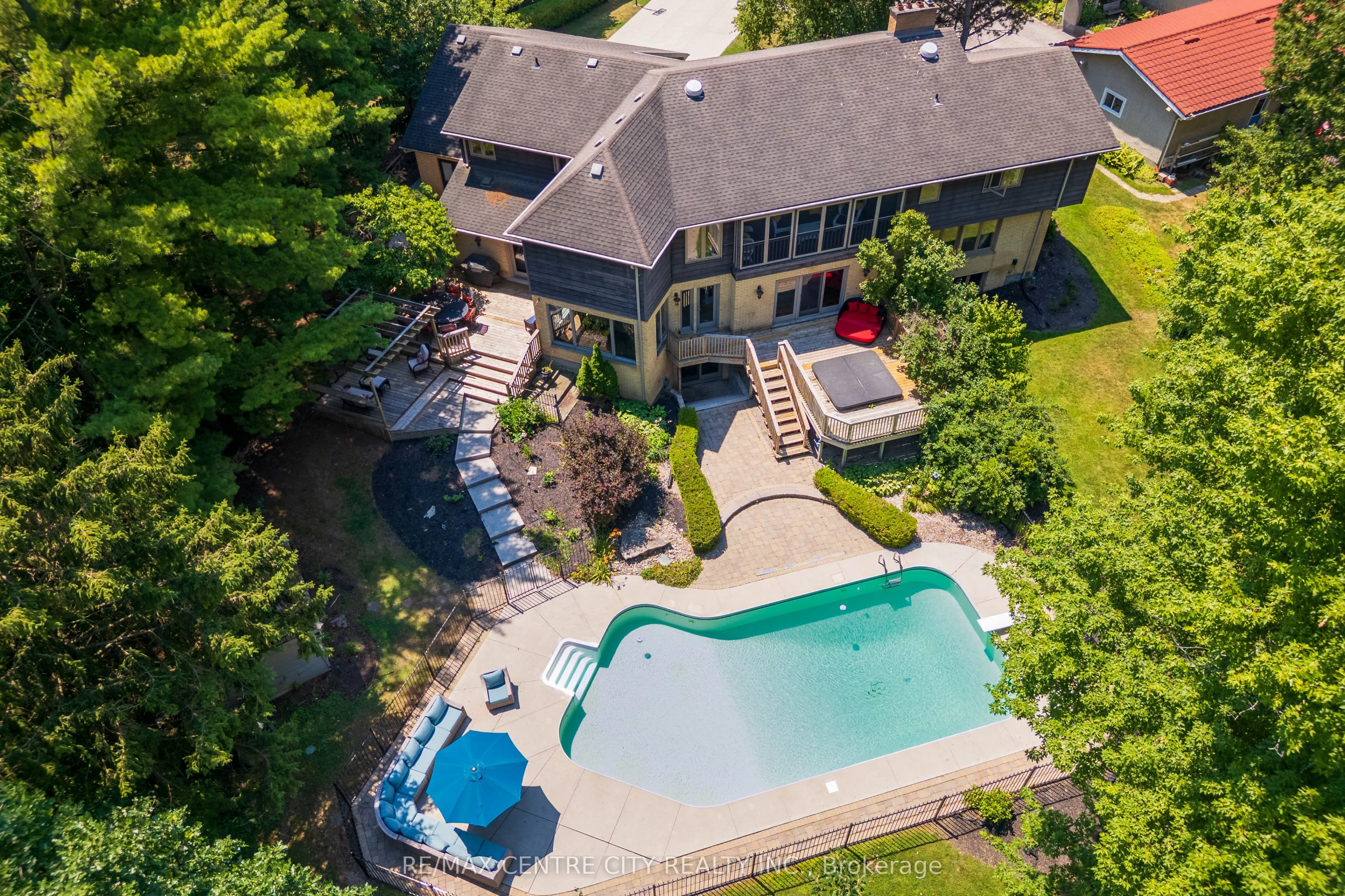 255 MILL POND Crescent