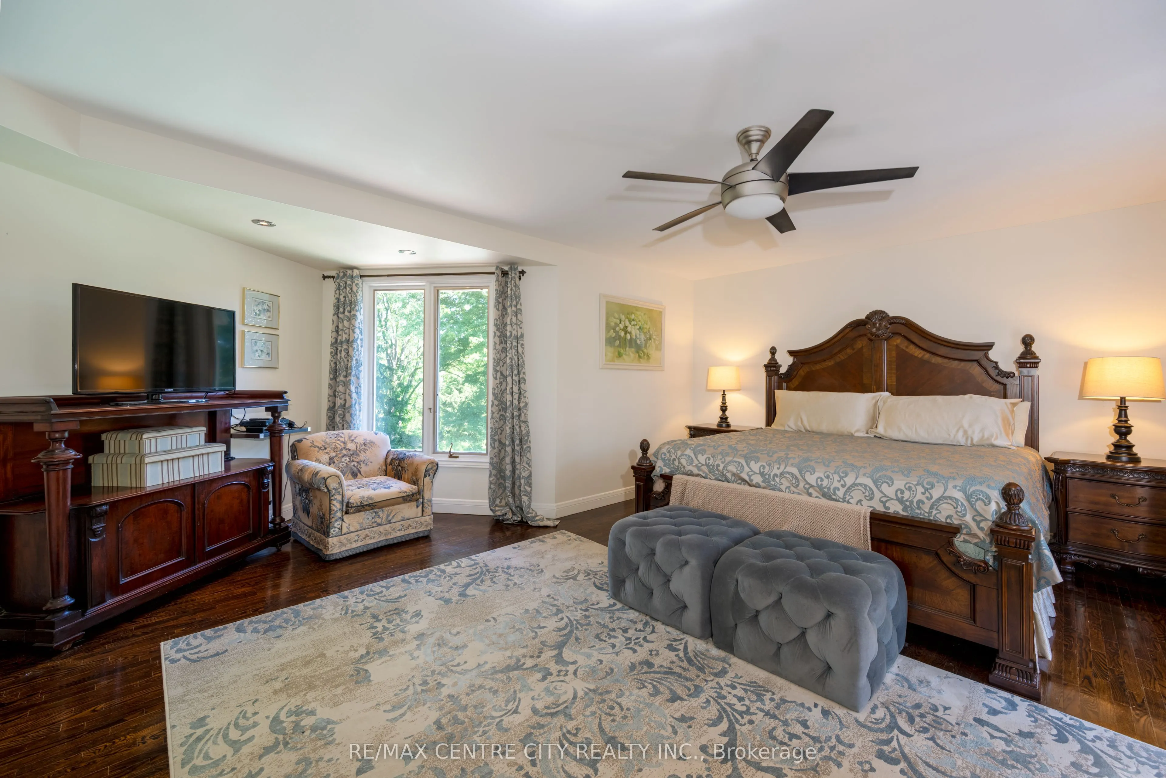 255 MILL POND Crescent