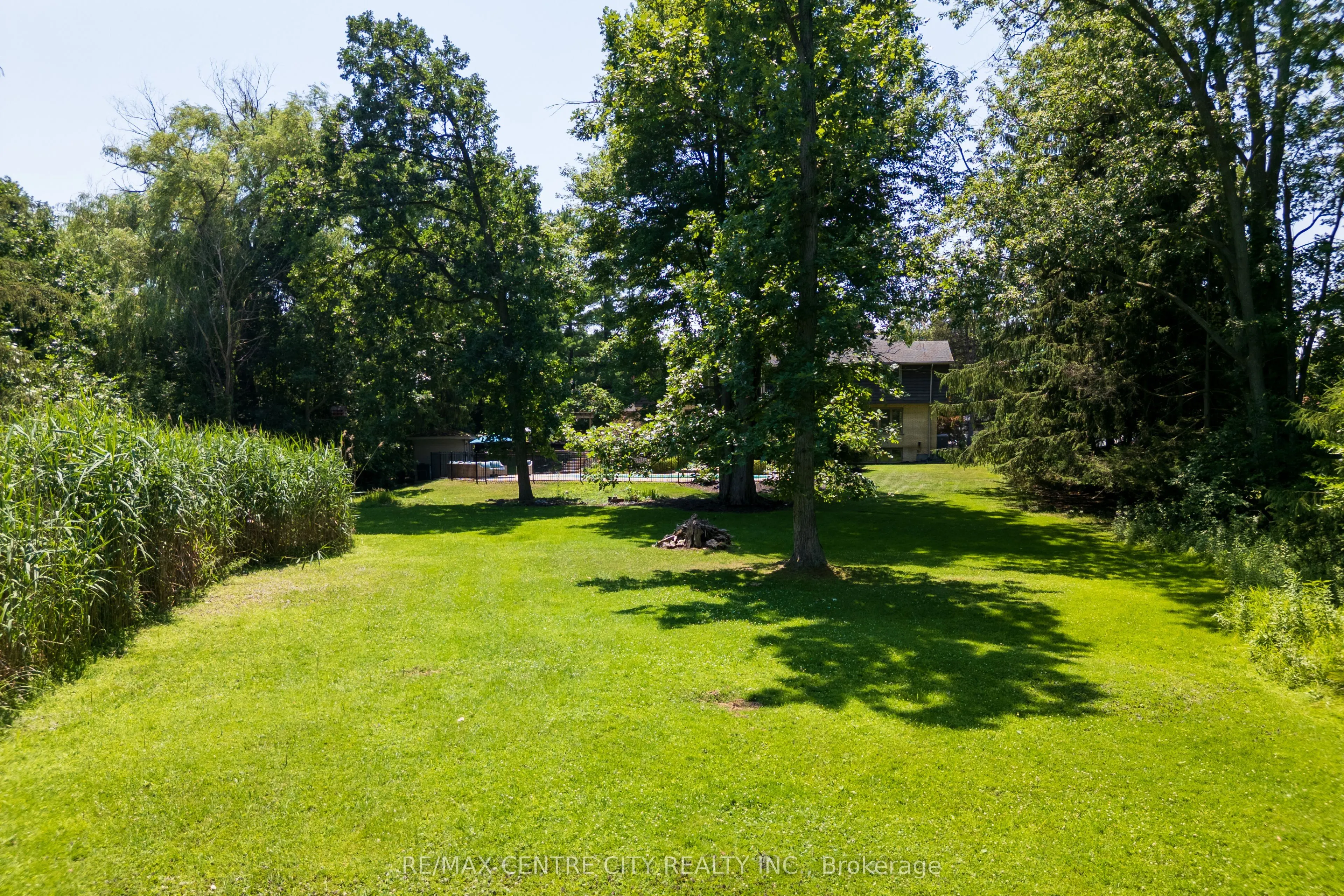 255 MILL POND Crescent
