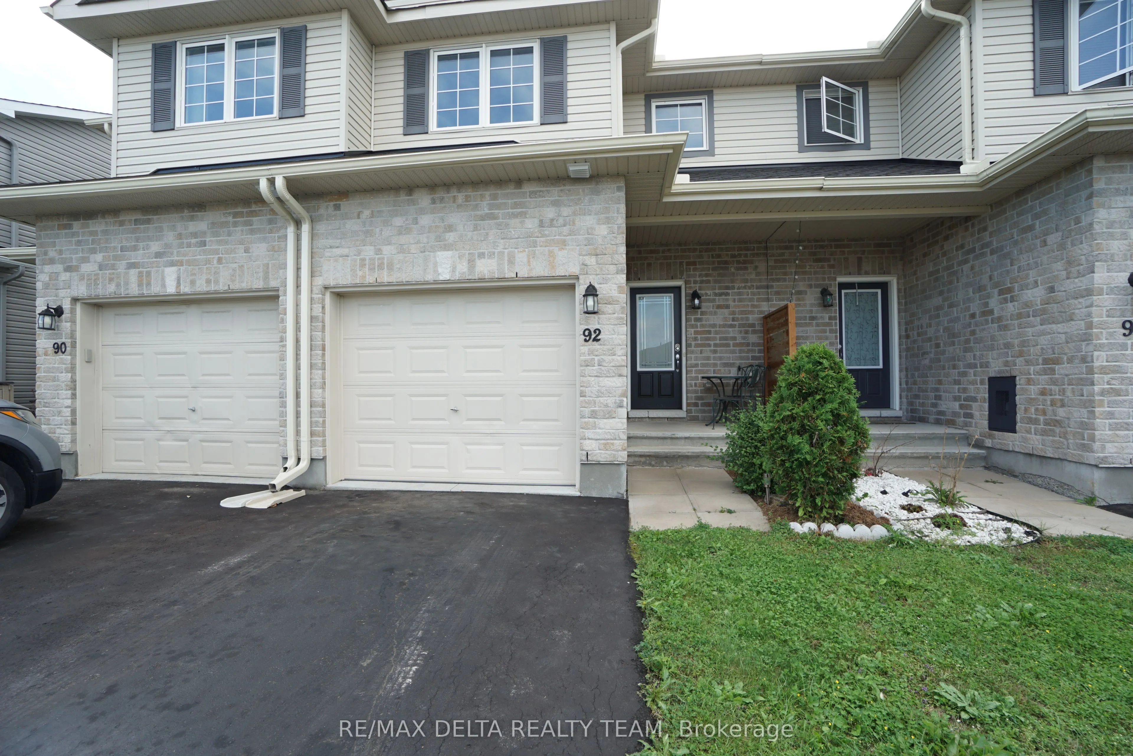 92 Bellwood Drive