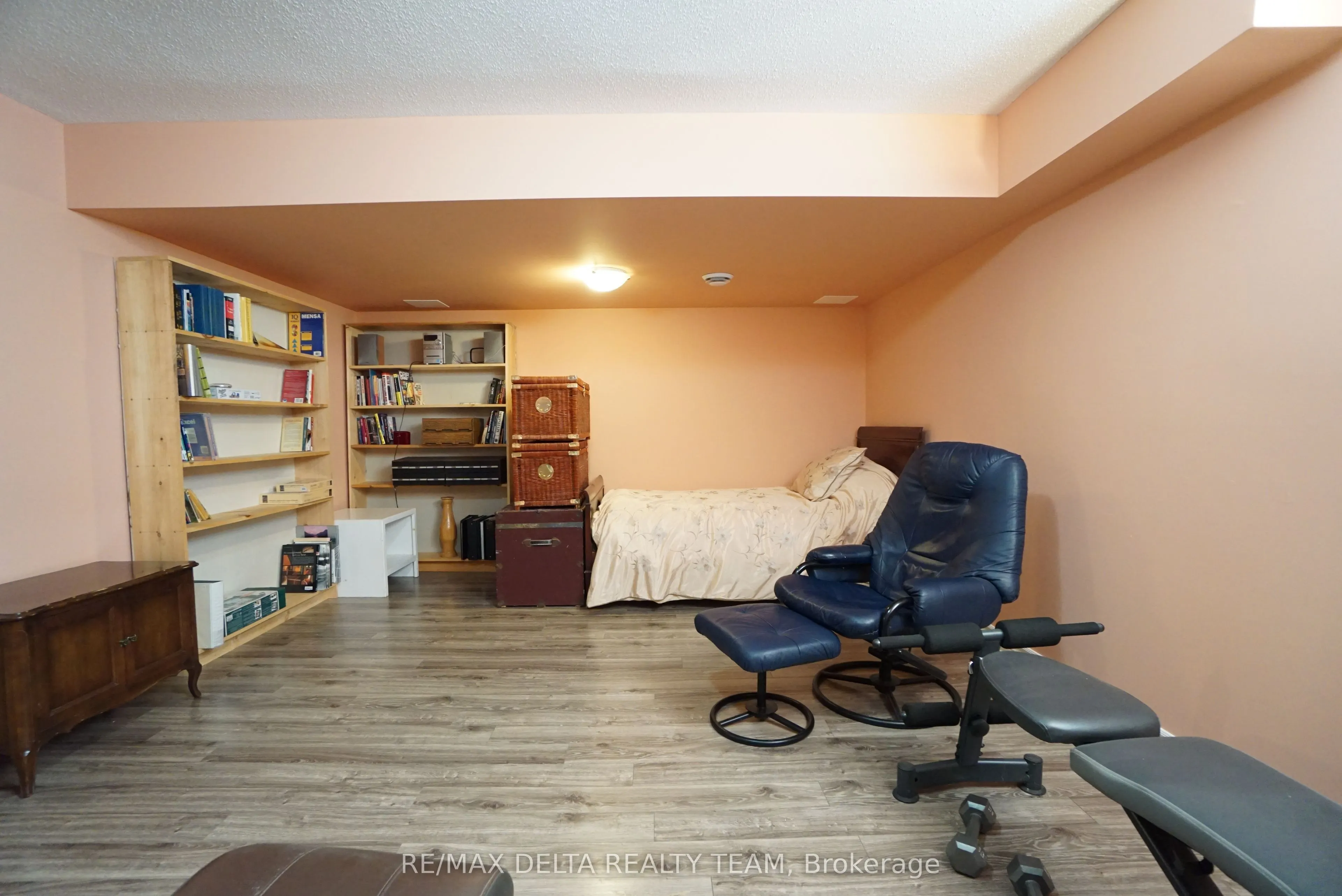 92 Bellwood Drive