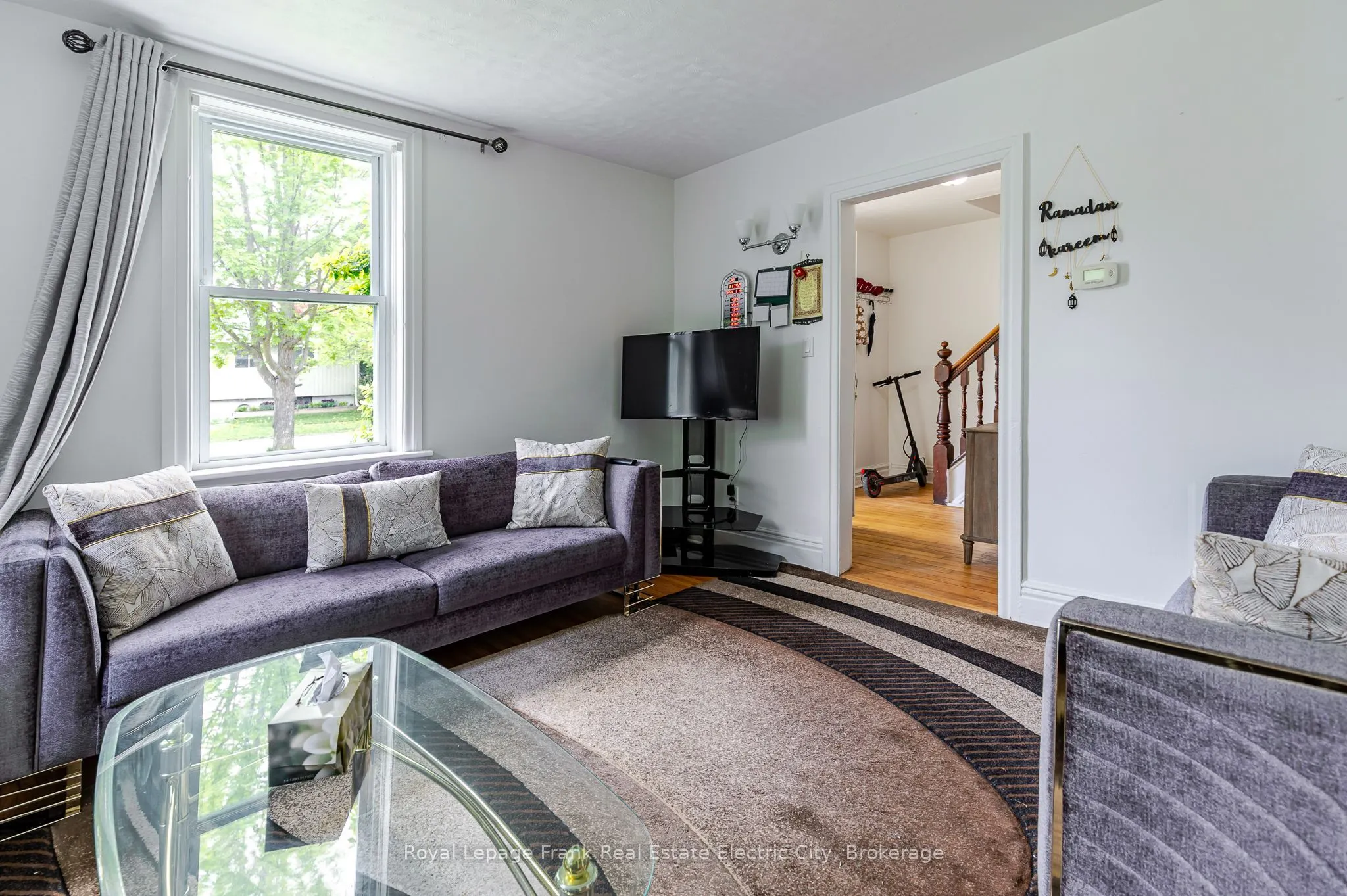 733-735 Bethune Street N