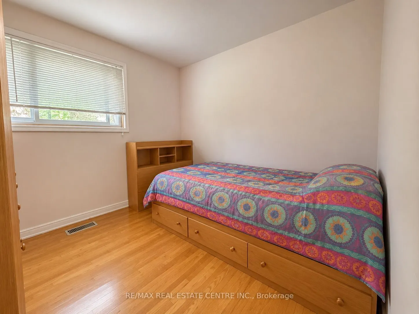 491 Elmira Road N