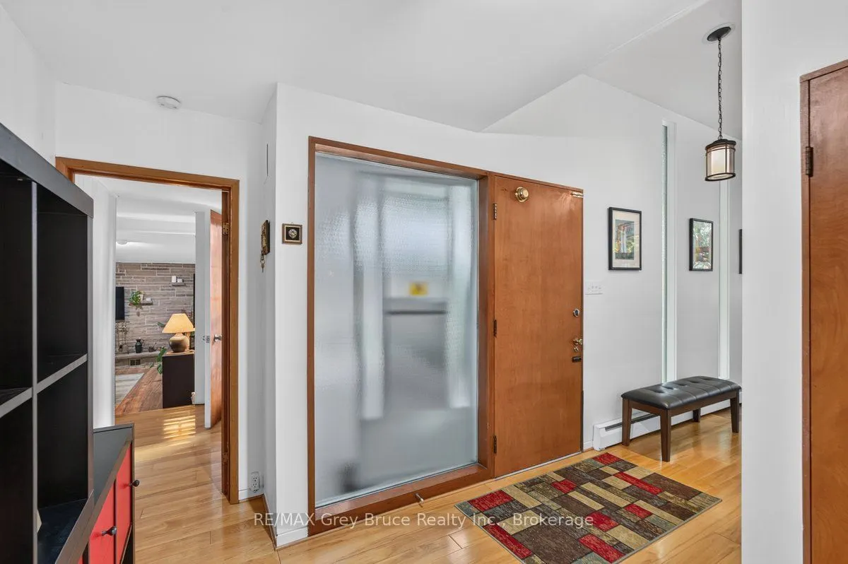 590 4TH Street E
