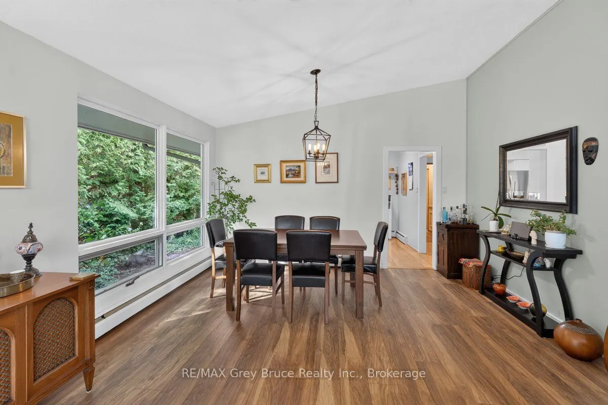 590 4TH Street E