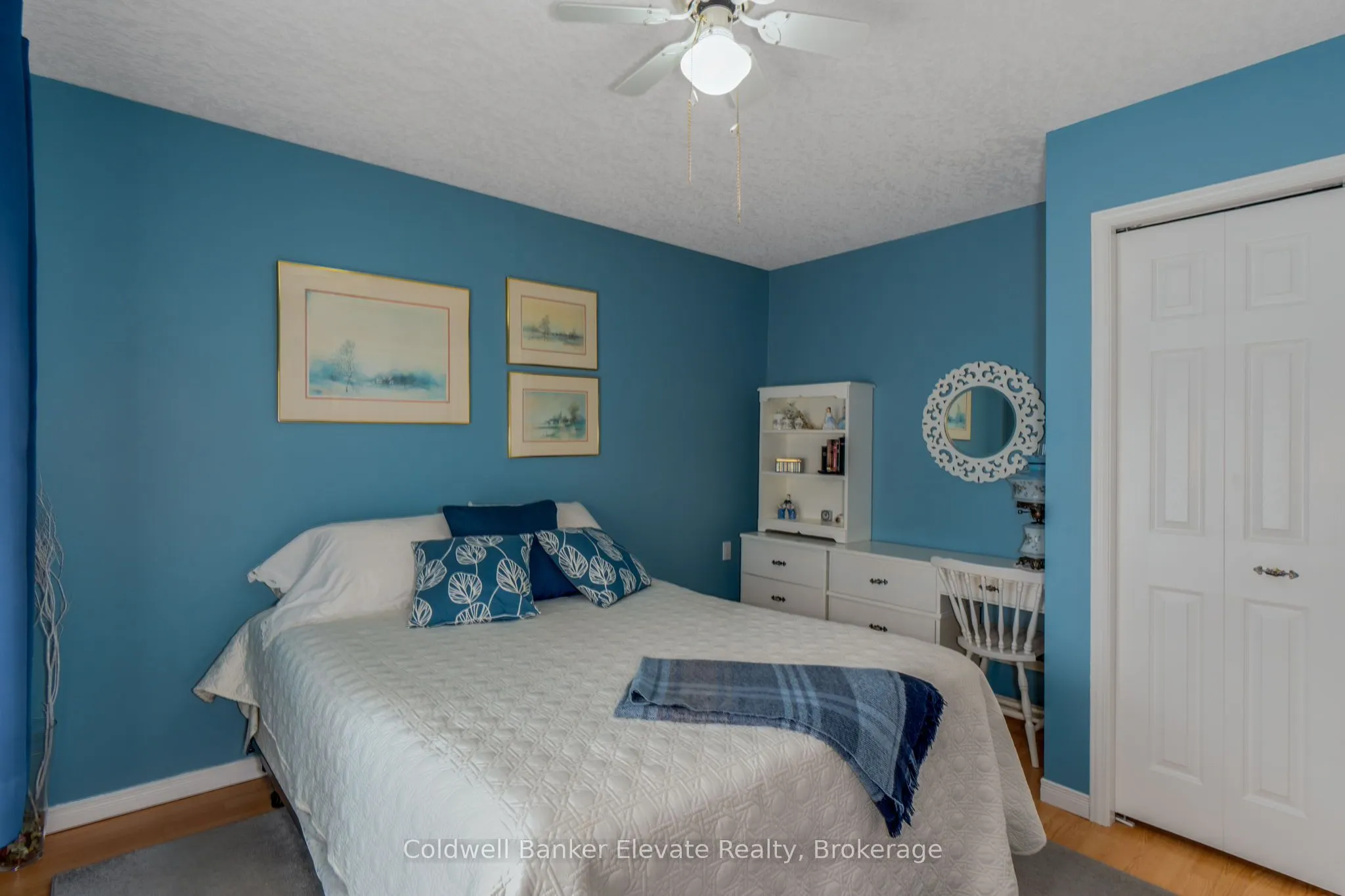 2705 KINGSWAY Drive #36