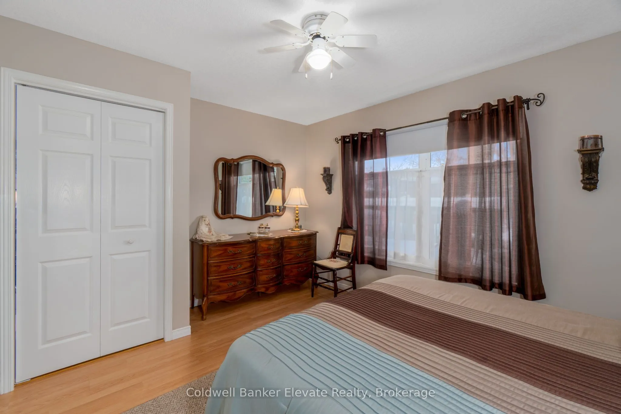 2705 KINGSWAY Drive #36