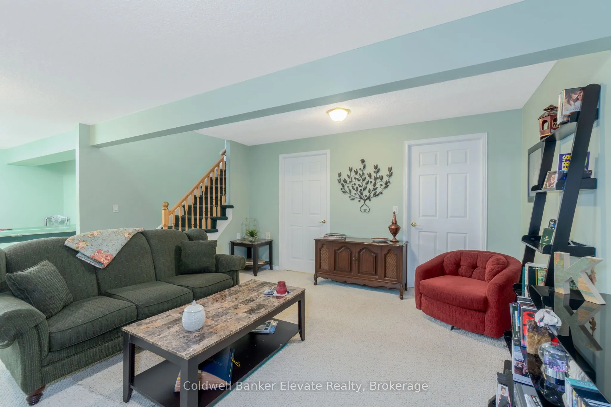 2705 KINGSWAY Drive #36