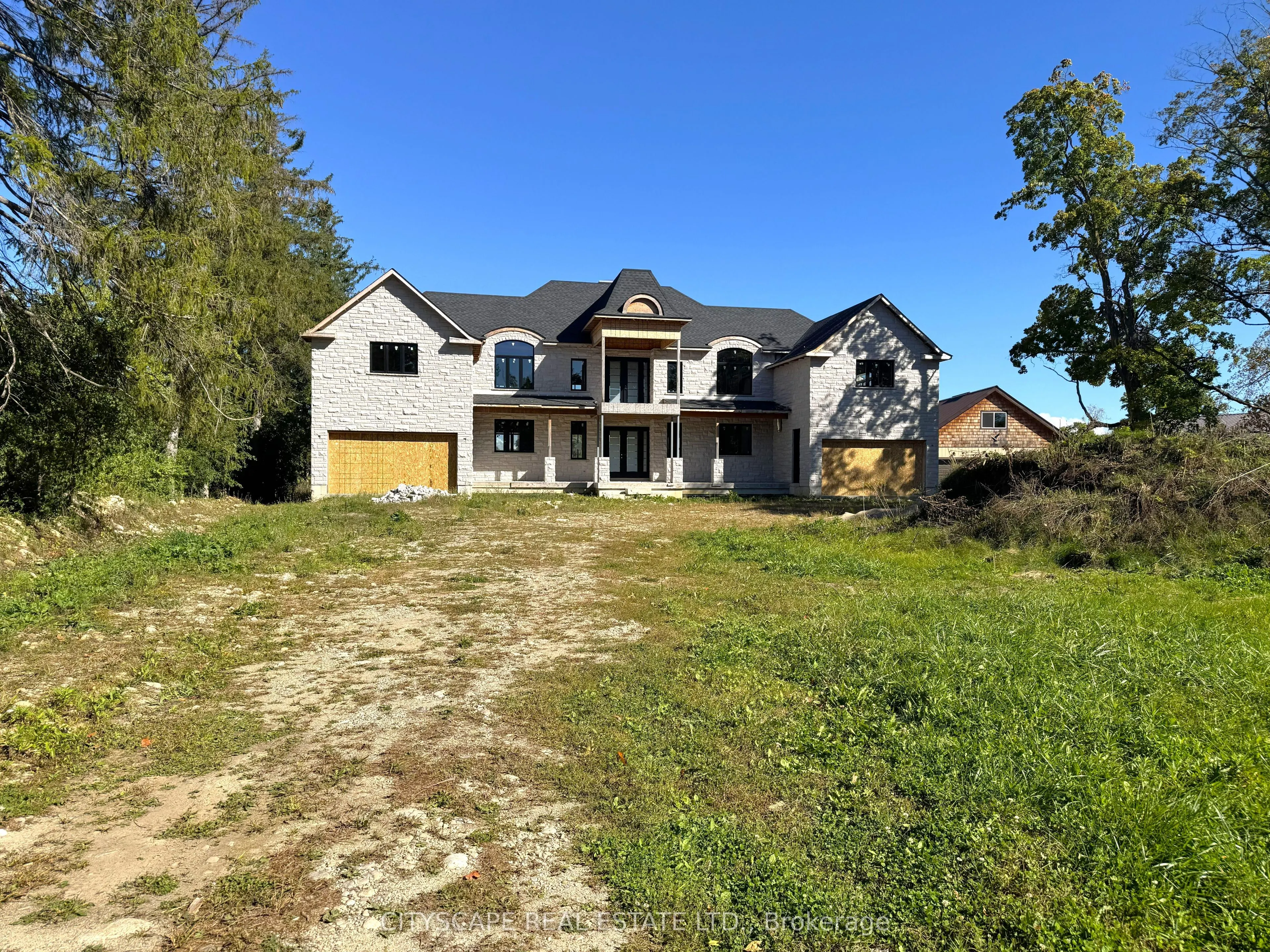 22 Old Brock Road