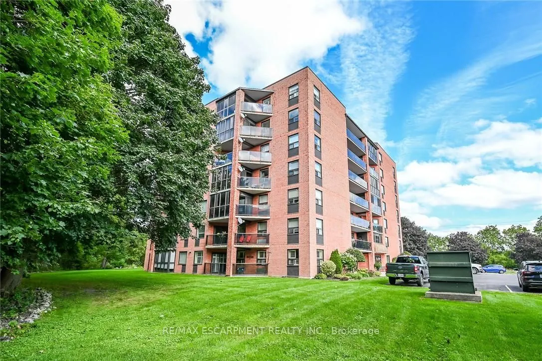 5 Mill Pond Court #202