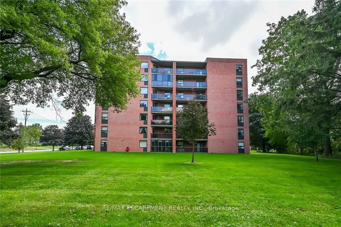 5 Mill Pond Court #202