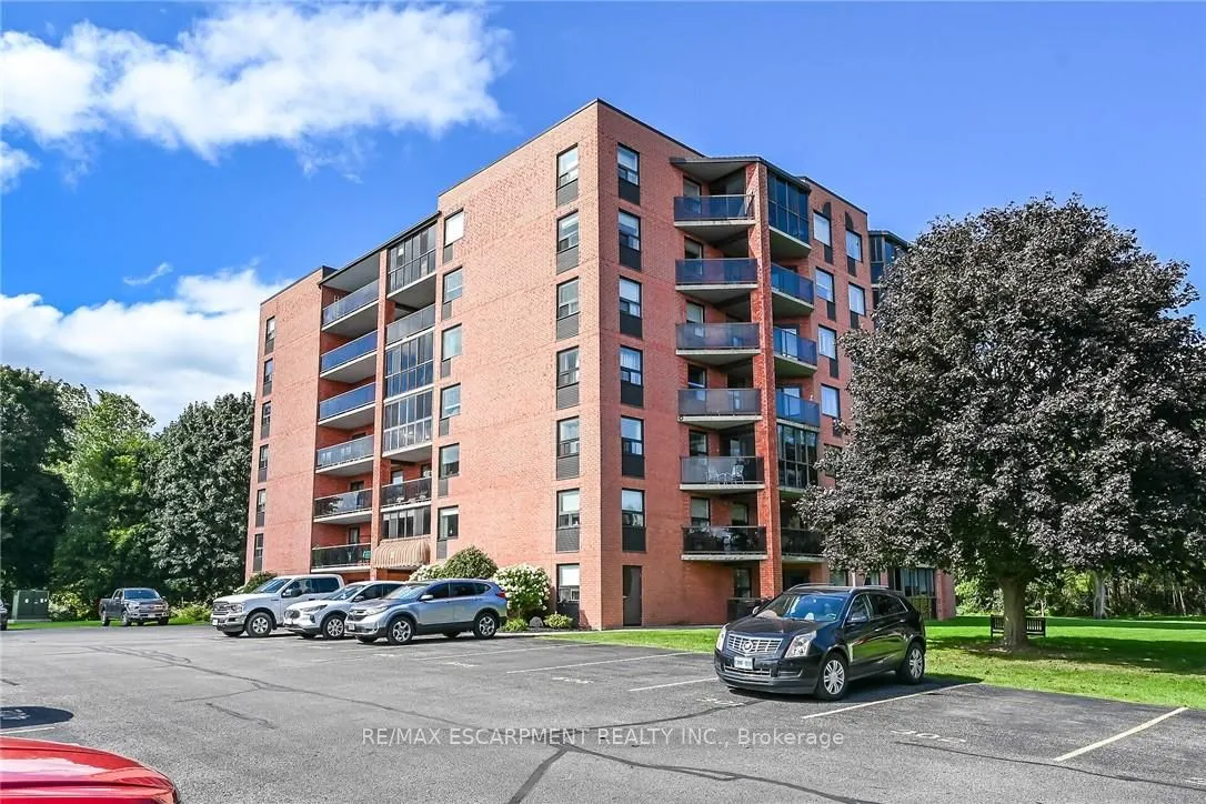 5 Mill Pond Court #202