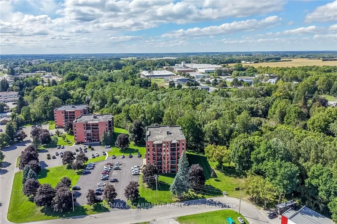 5 Mill Pond Court #202