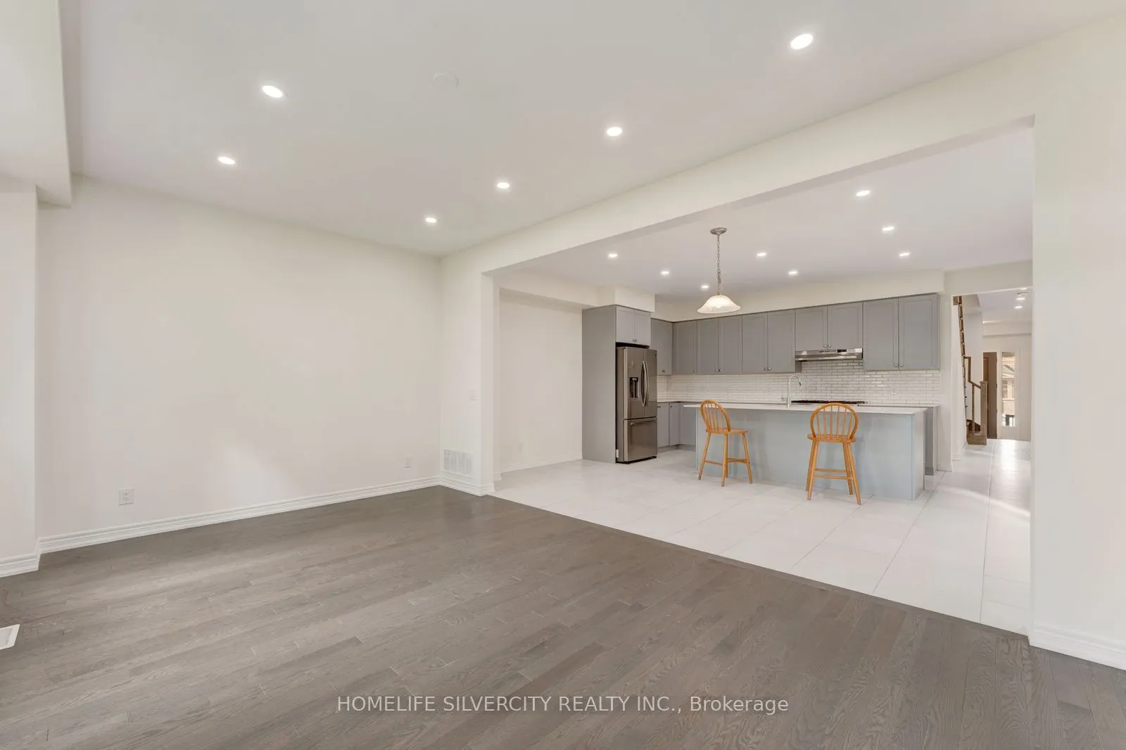 210 Broadacre Drive