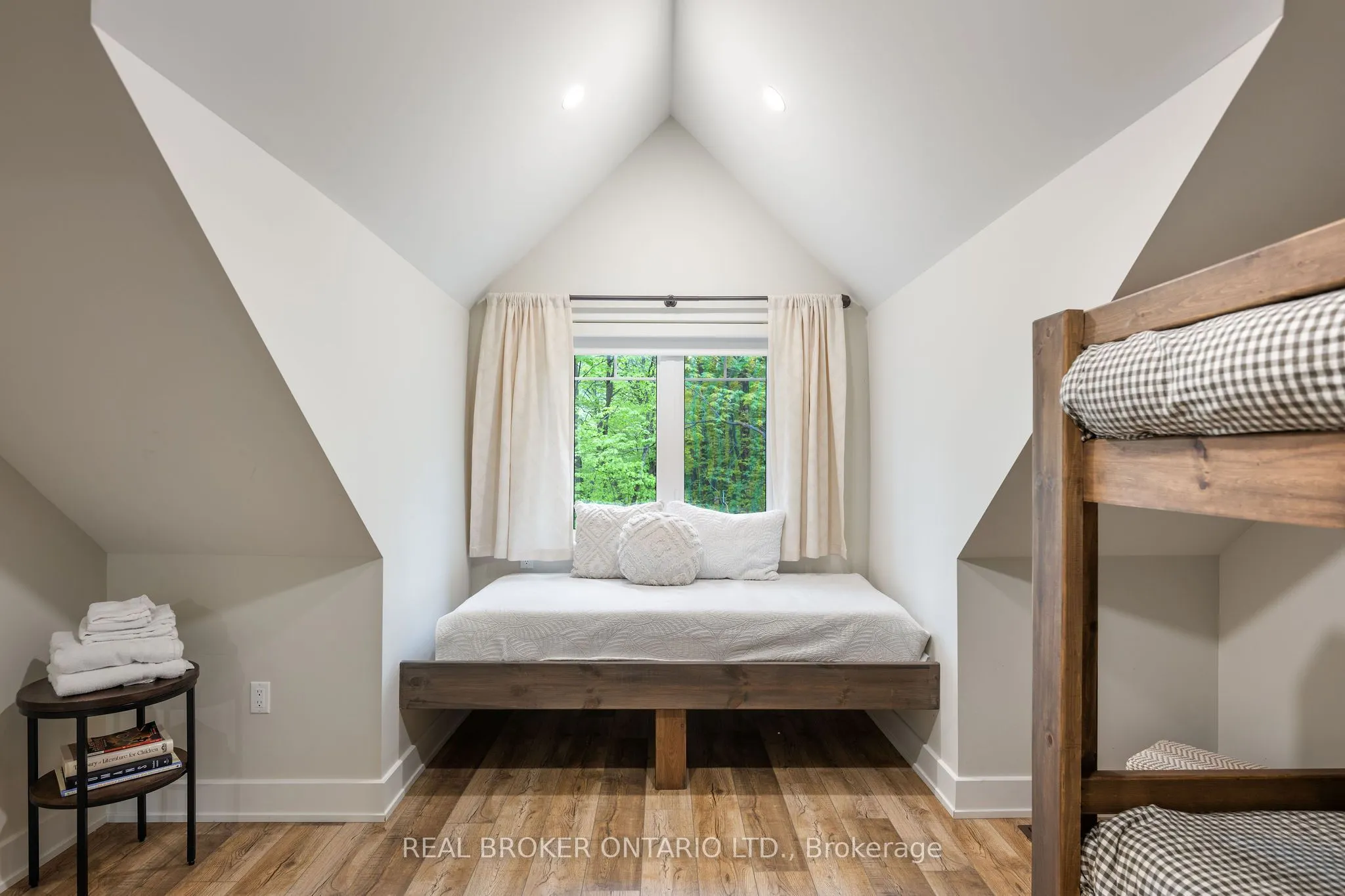 36 Crestview Drive