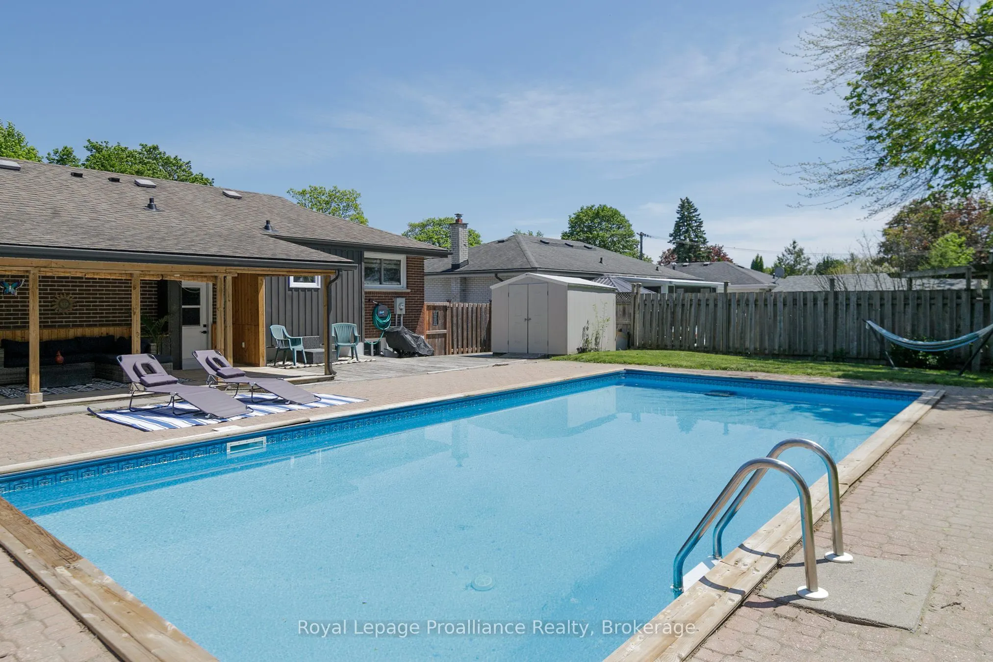 112 Prospect Hill