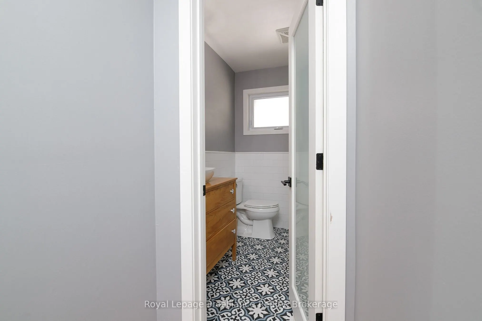 112 Prospect Hill
