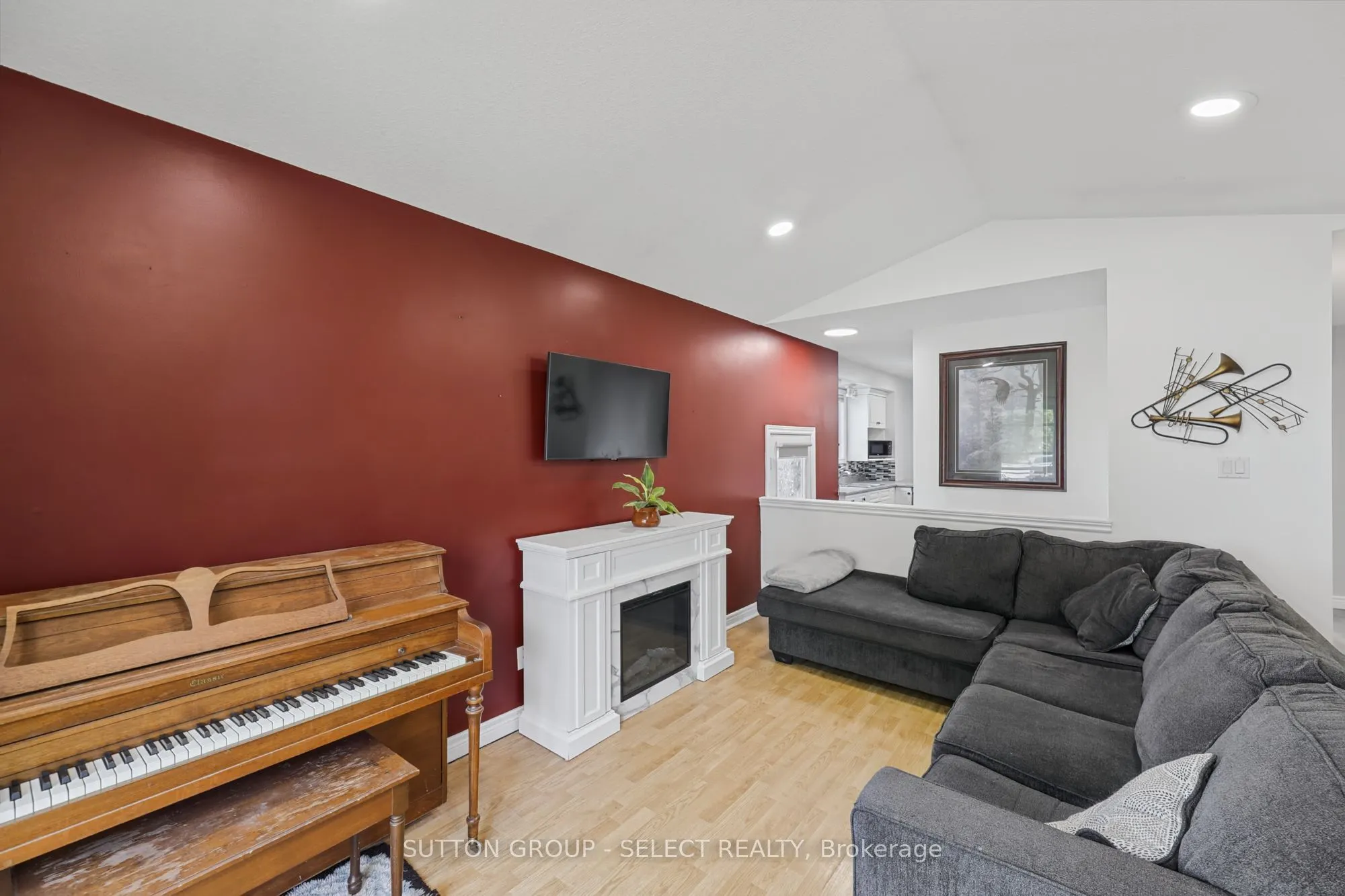 13 Goldenrod Court