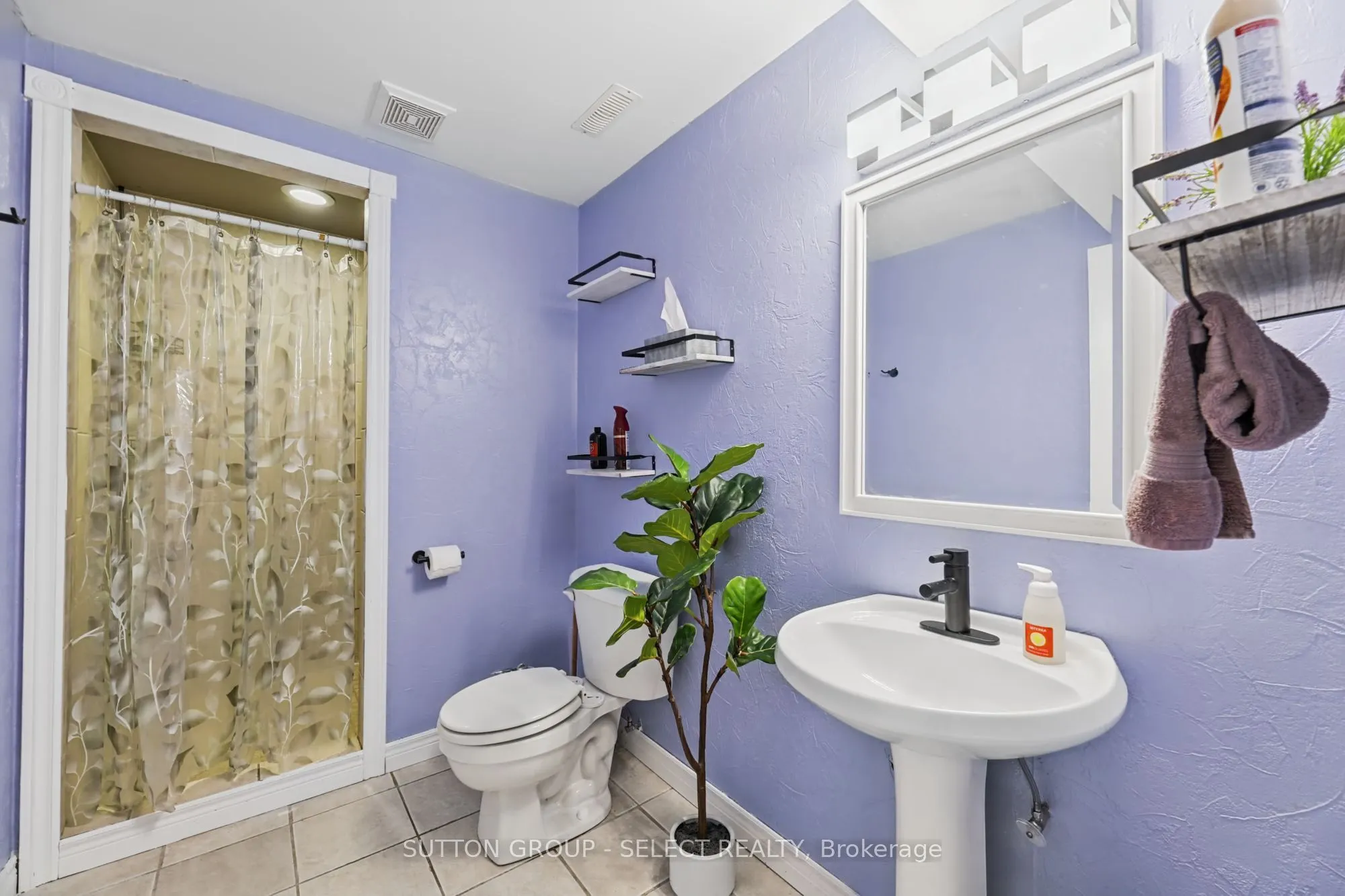13 Goldenrod Court