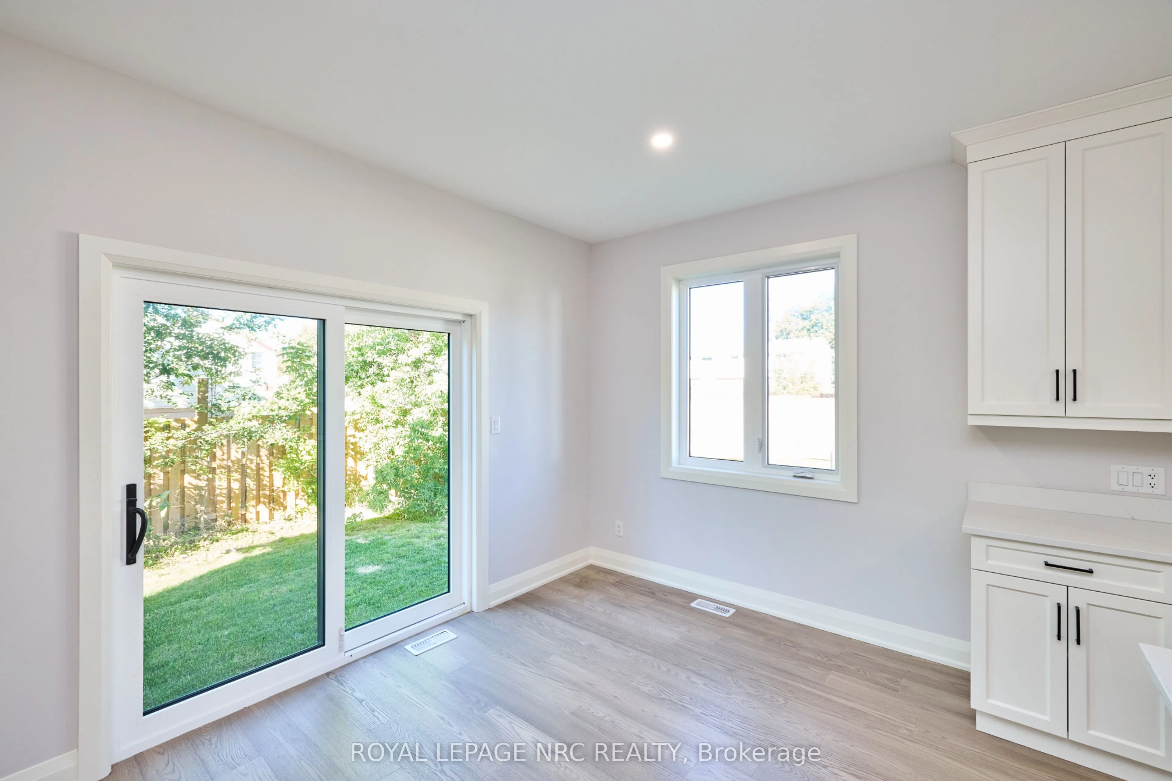 185 Hodgkins Avenue