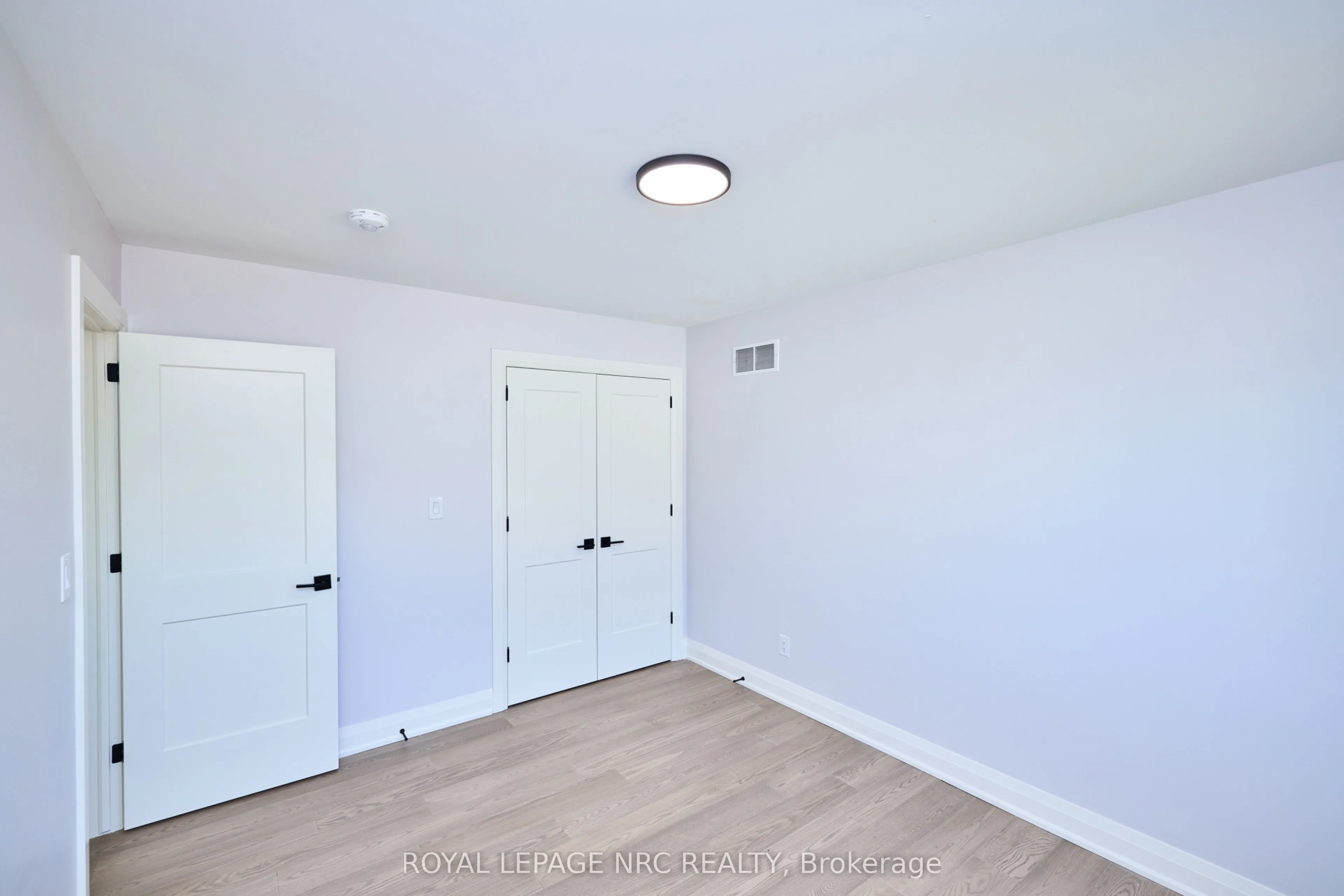 185 Hodgkins Avenue