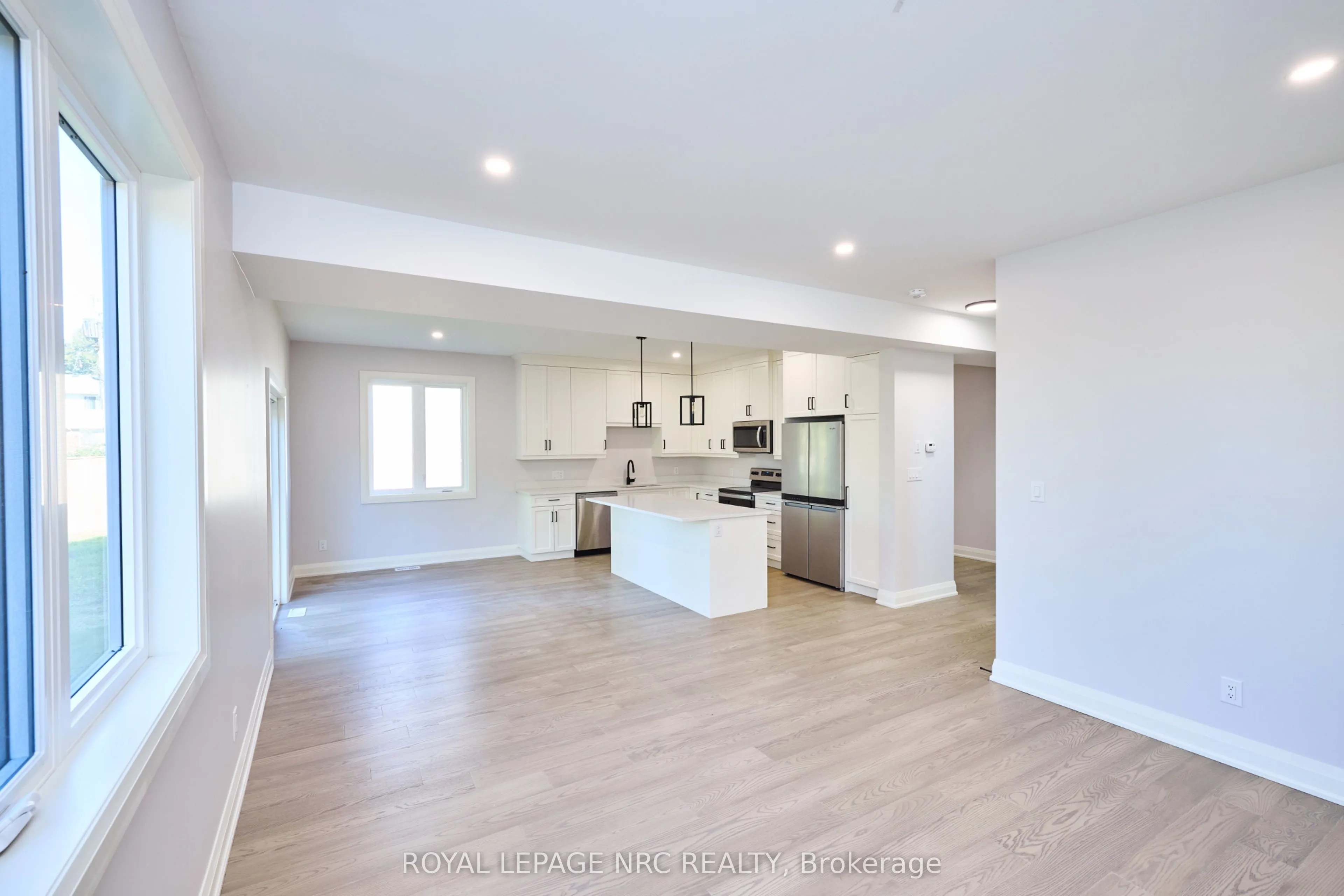 185 Hodgkins Avenue