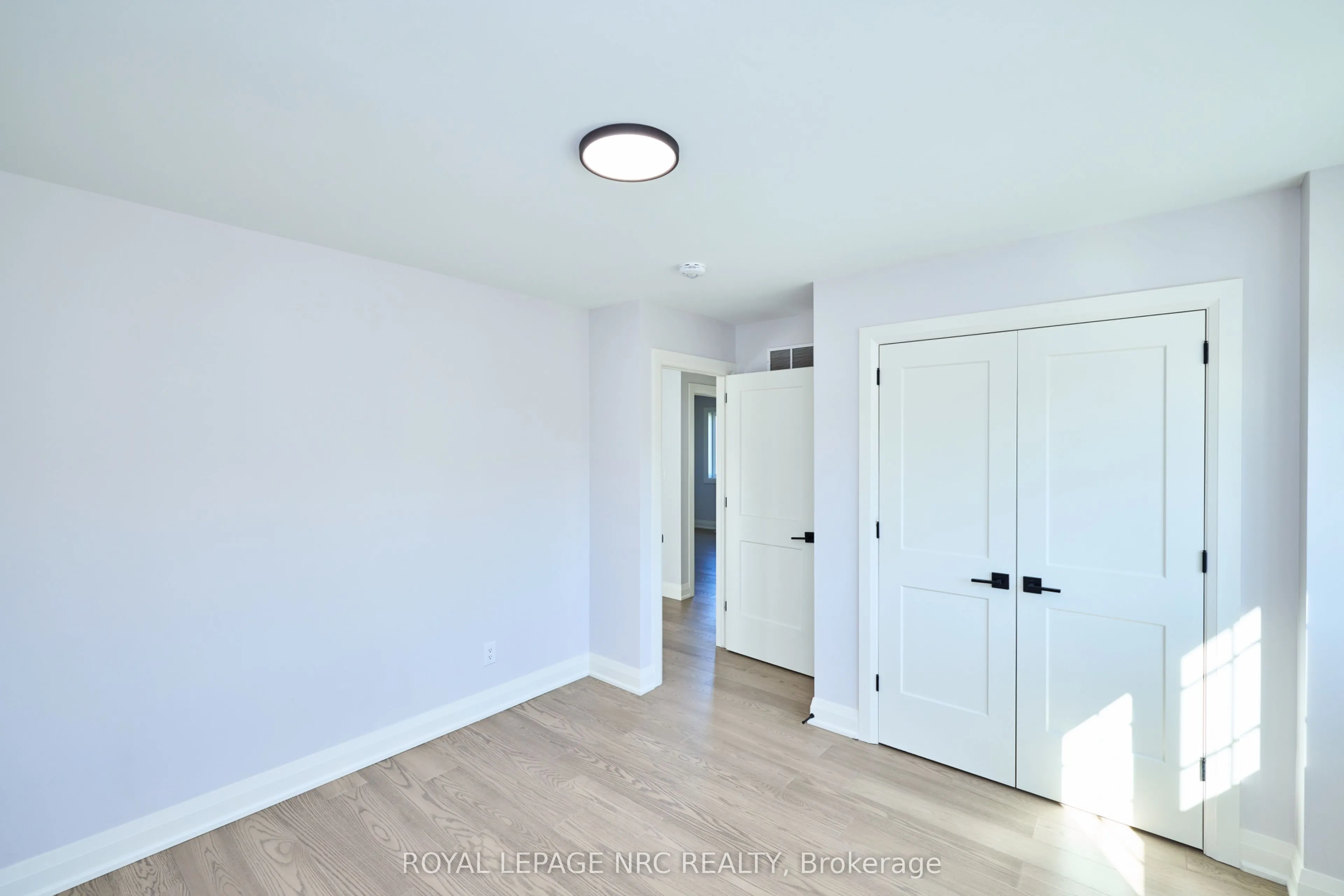 185 Hodgkins Avenue