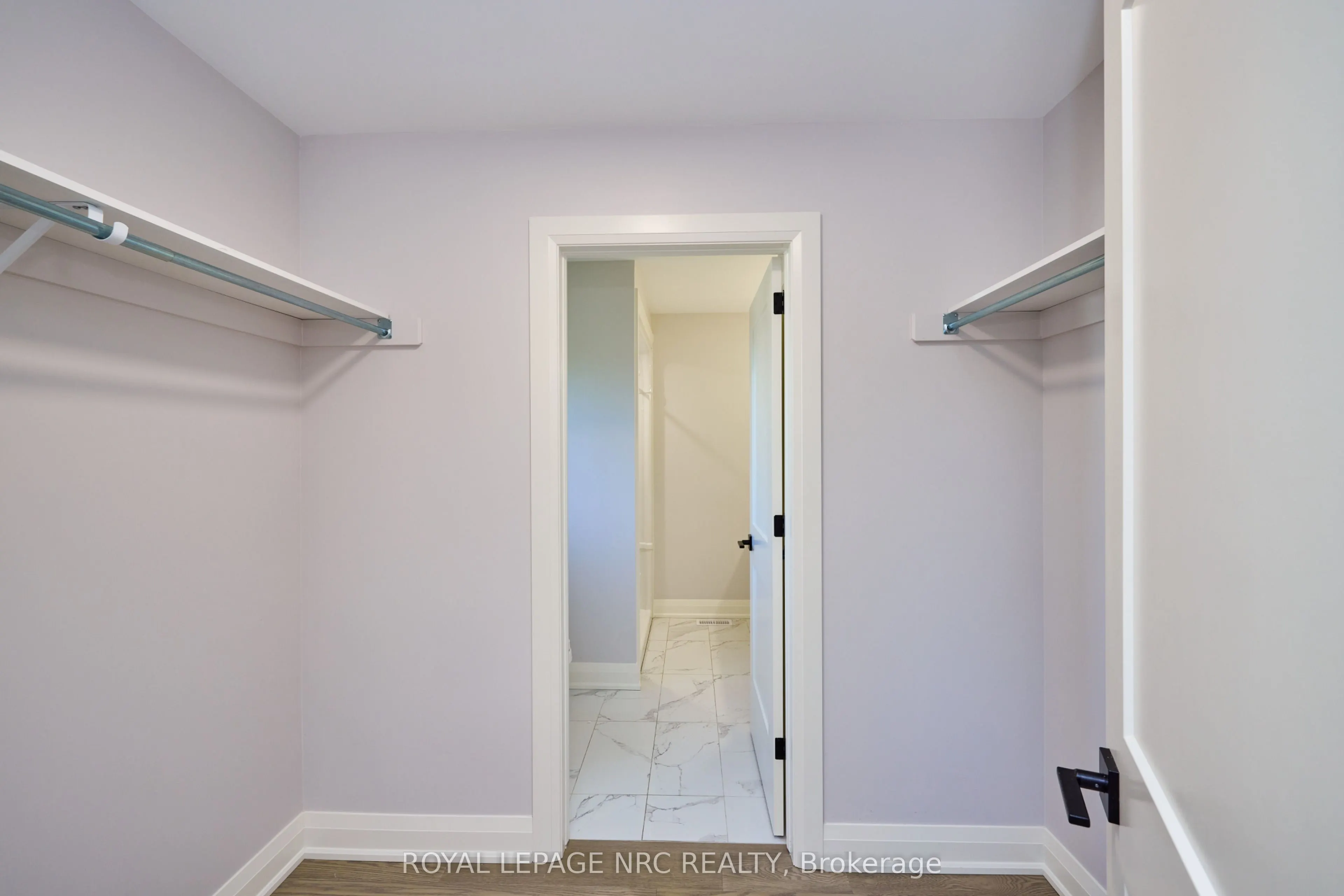 185 Hodgkins Avenue