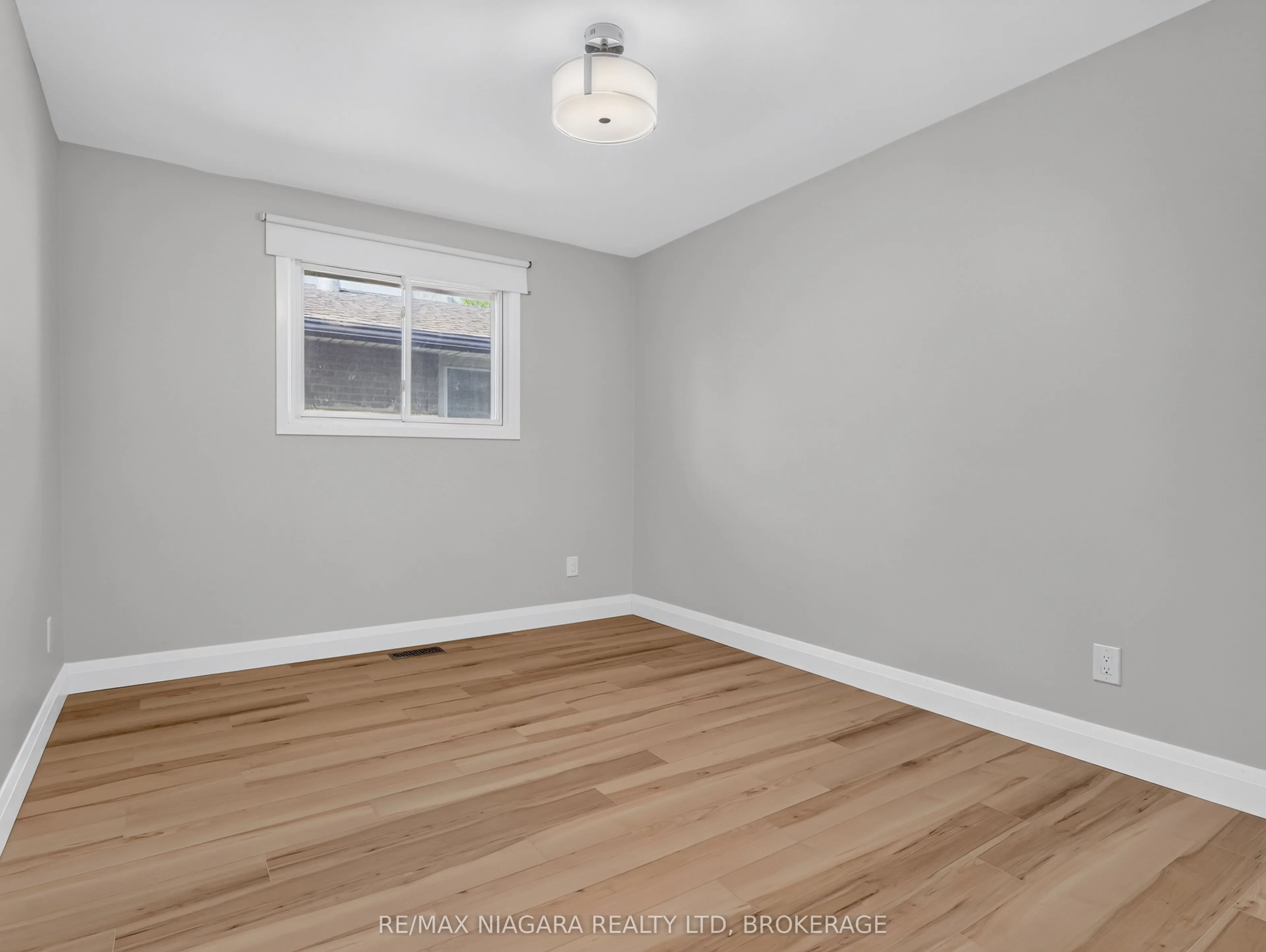 82 Regent Drive