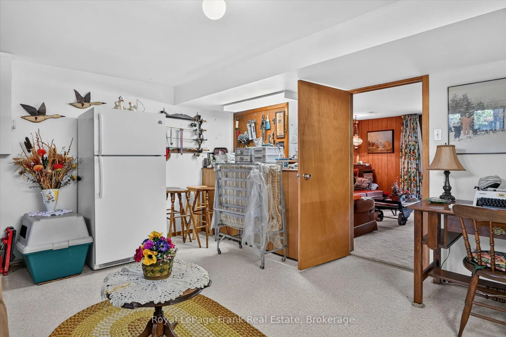 87 Oakwood Crescent