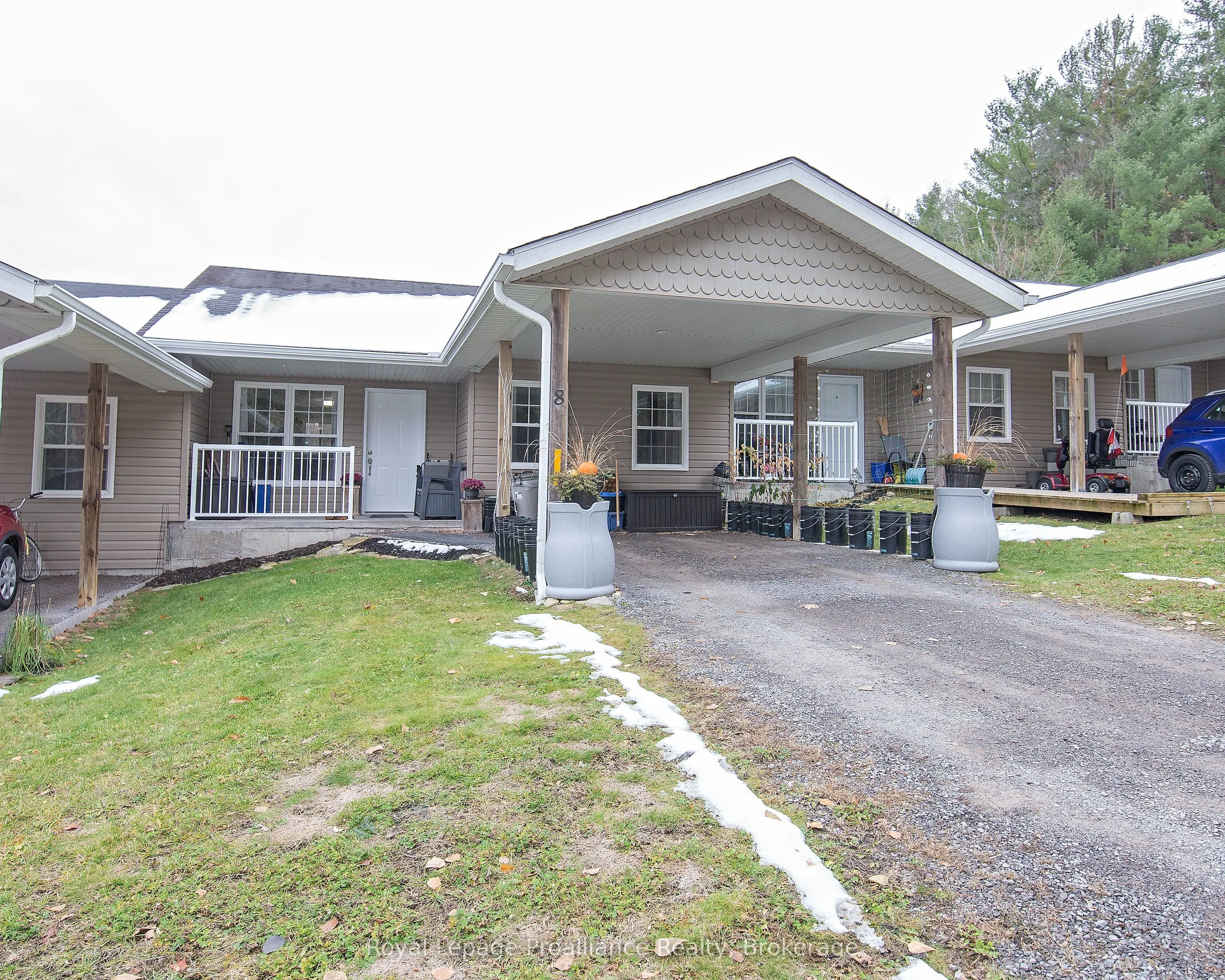 494 Metcalf Street #Unit #8
