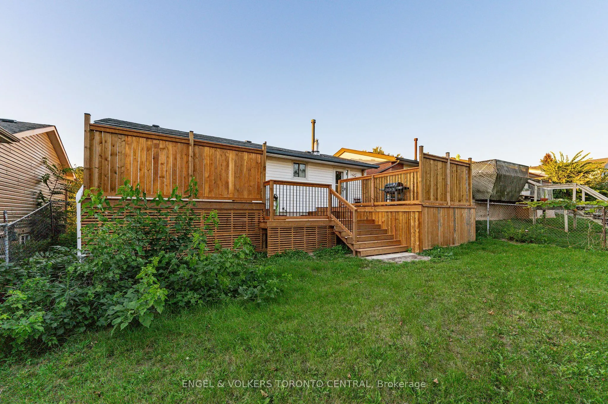 121 Southwood Drive