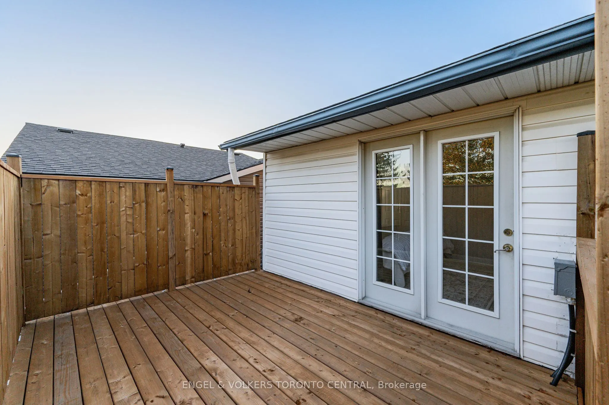 121 Southwood Drive