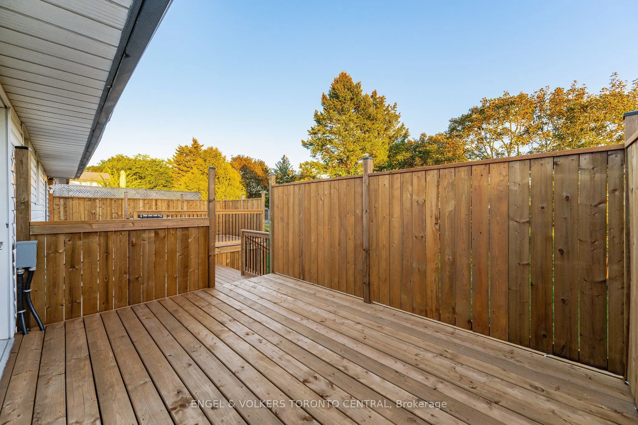 121 Southwood Drive