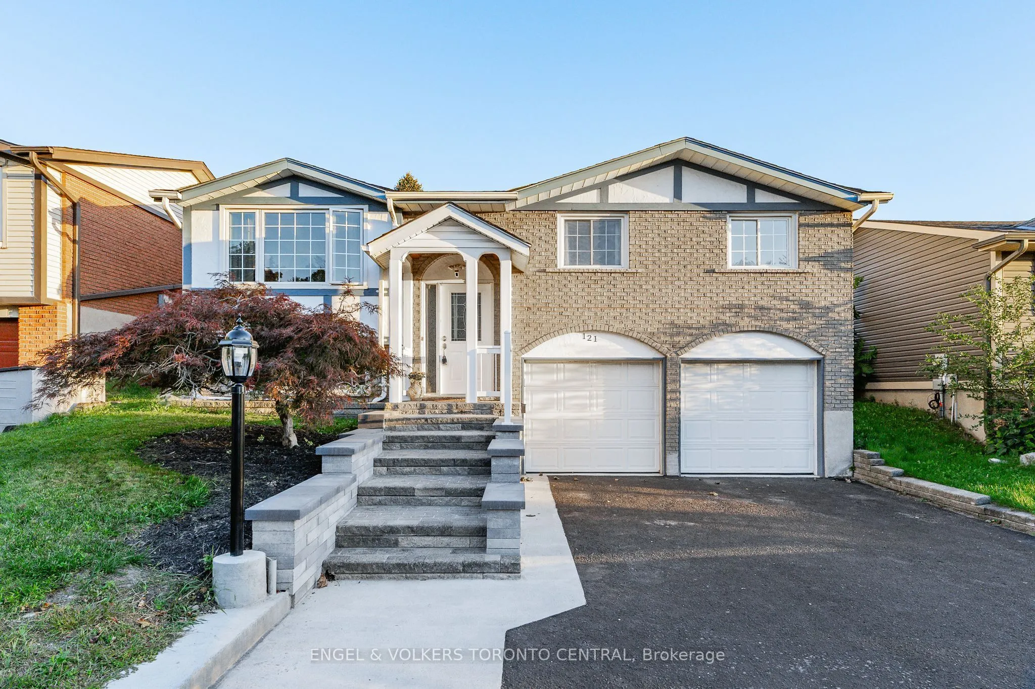 121 Southwood Drive