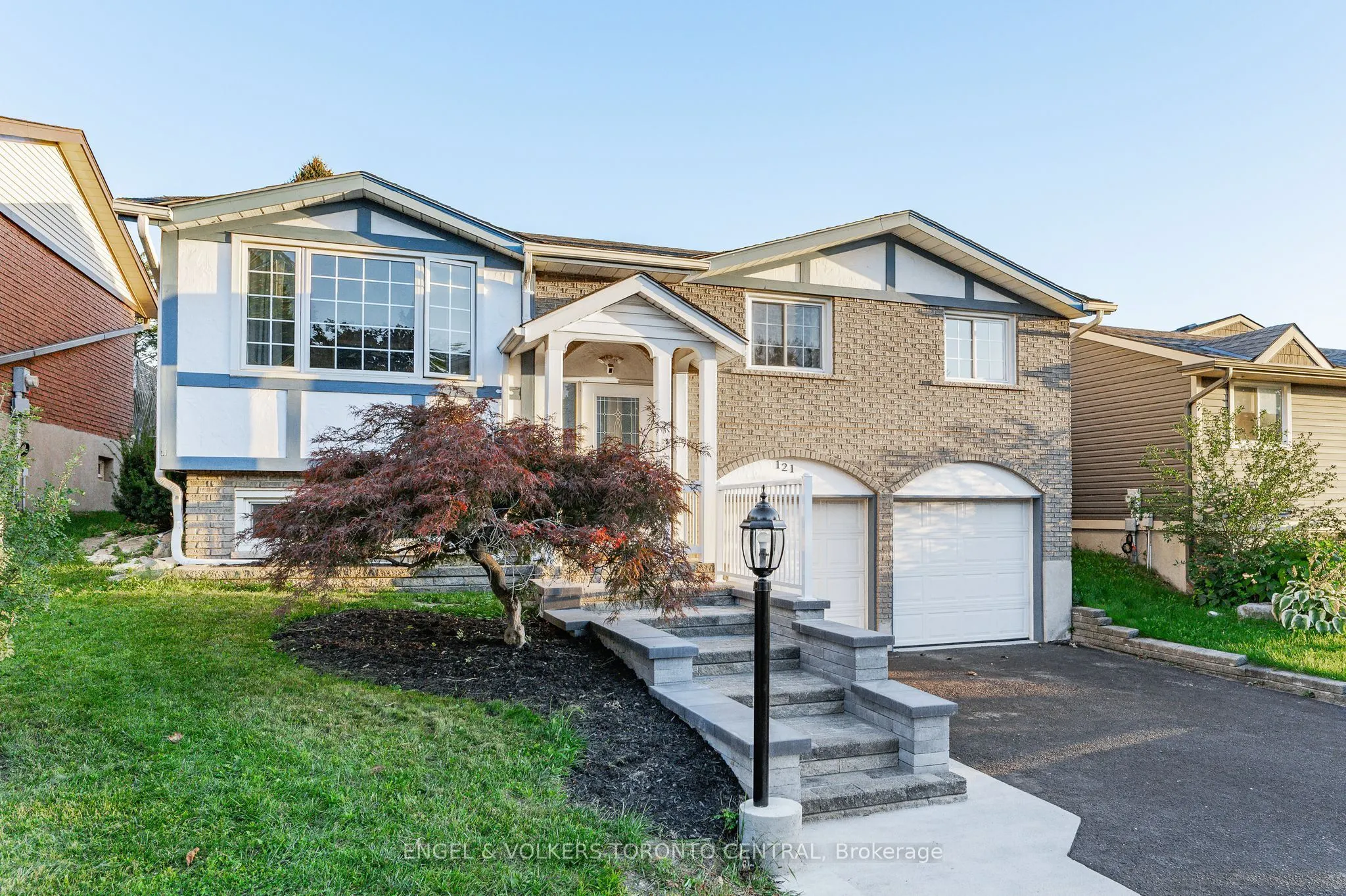 121 Southwood Drive