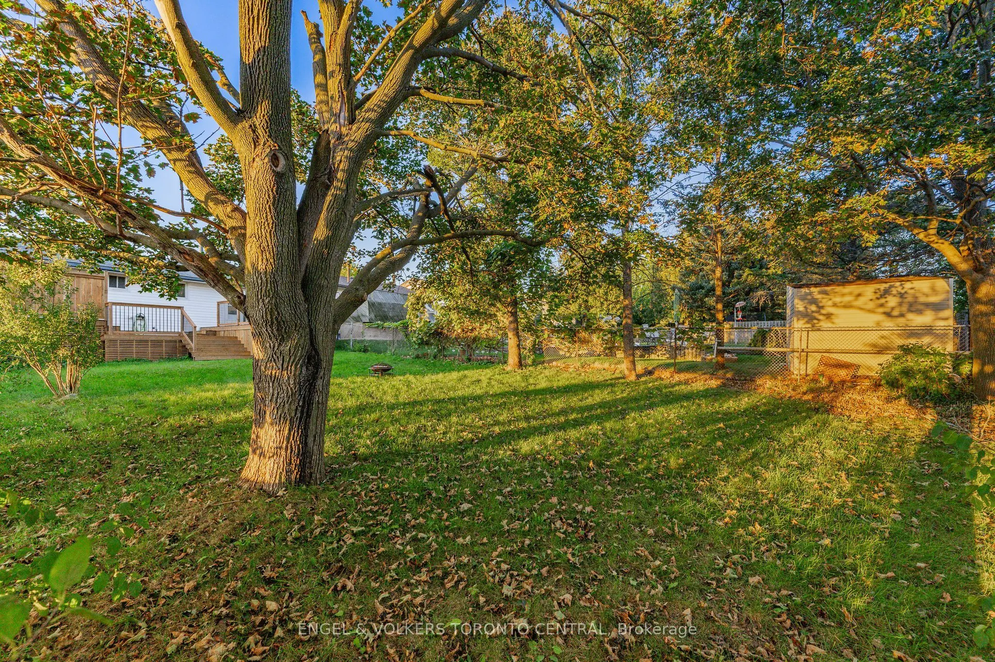 121 Southwood Drive