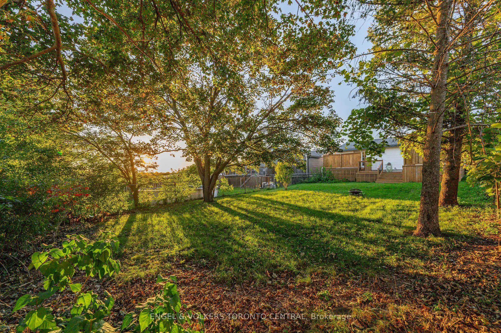 121 Southwood Drive