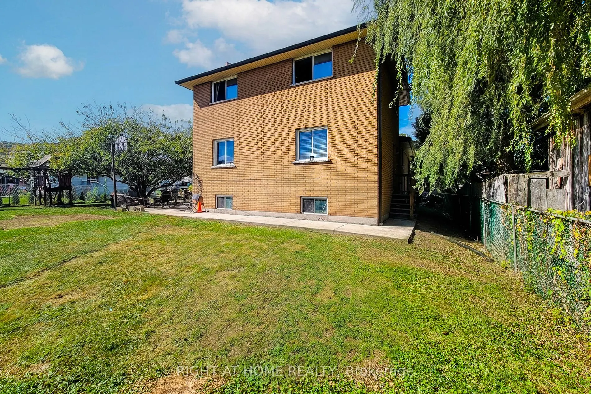 8 Hunter Road