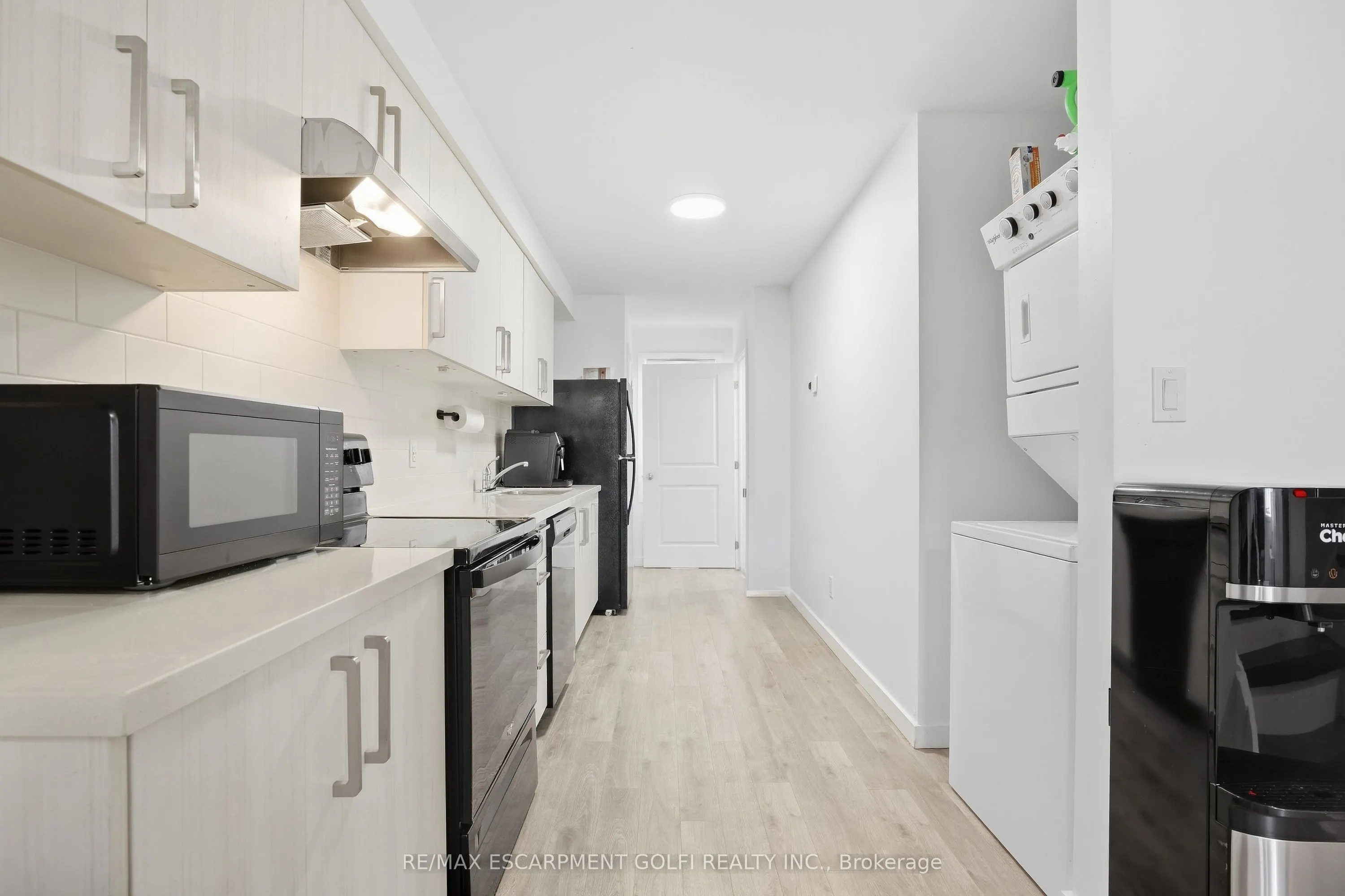 383 Chaffey Street