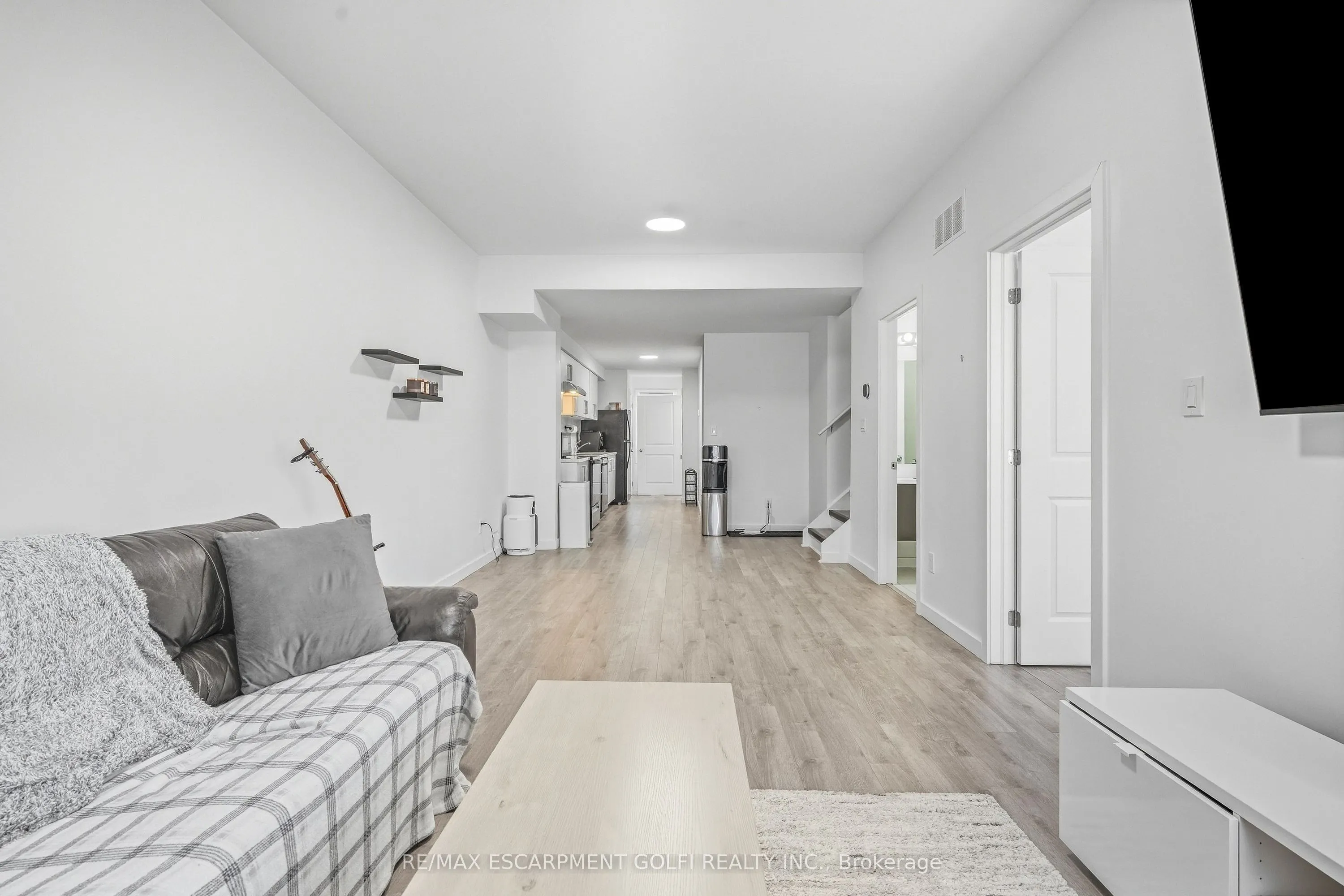 383 Chaffey Street