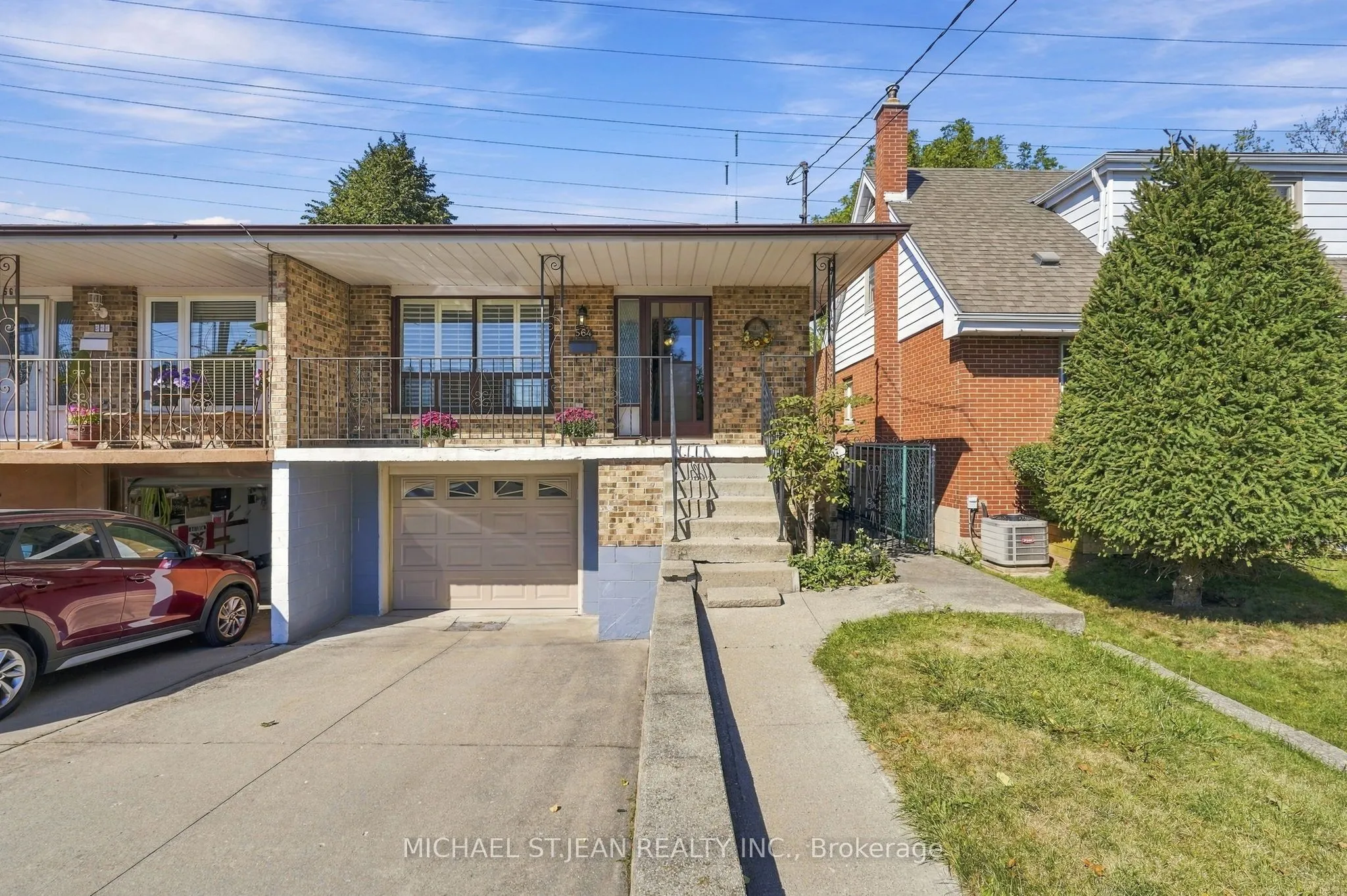 564 Cochrane Road
