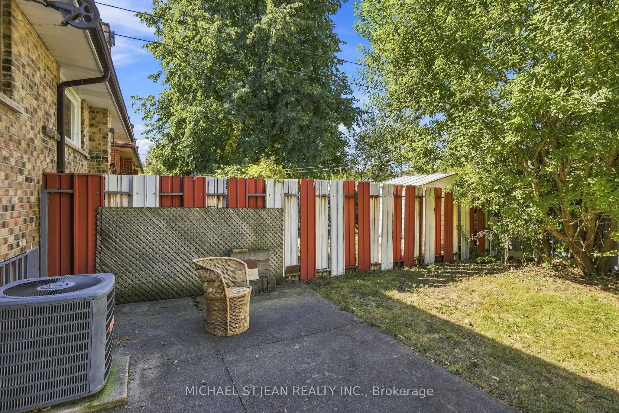 564 Cochrane Road