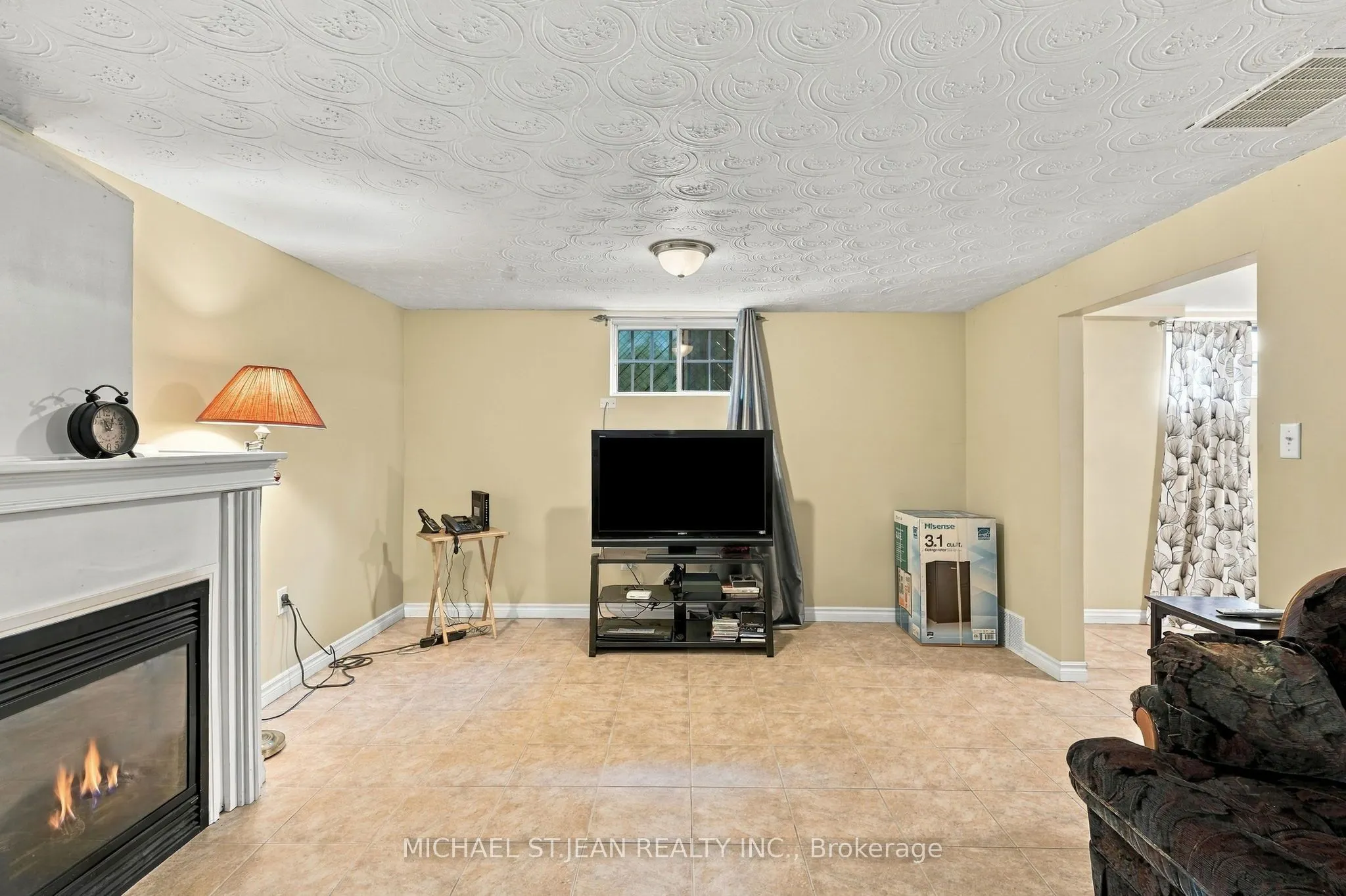 564 Cochrane Road