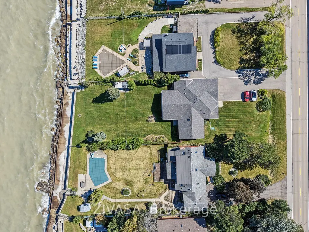 1065 North Service Road
