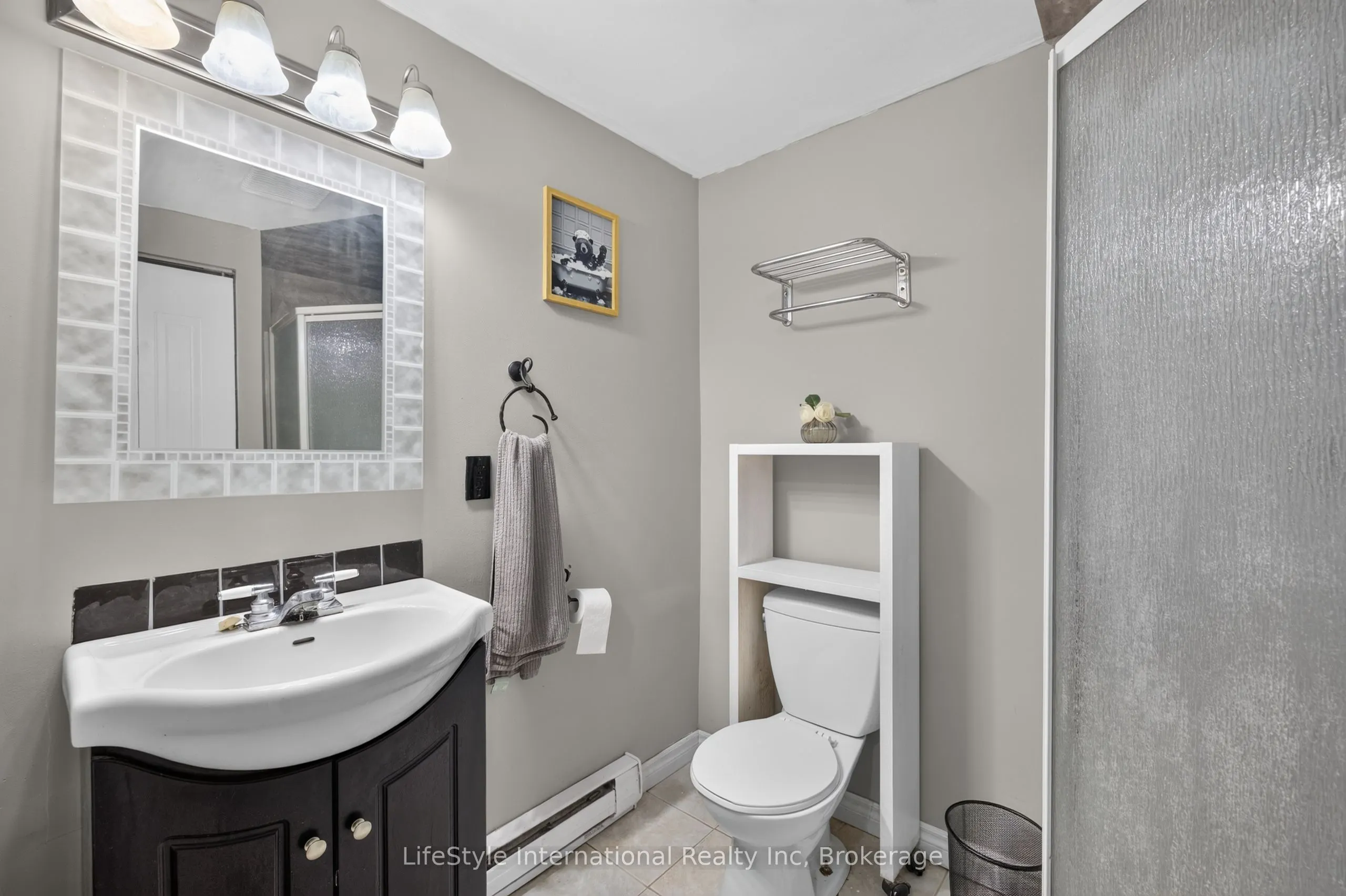 18 Camrose Court
