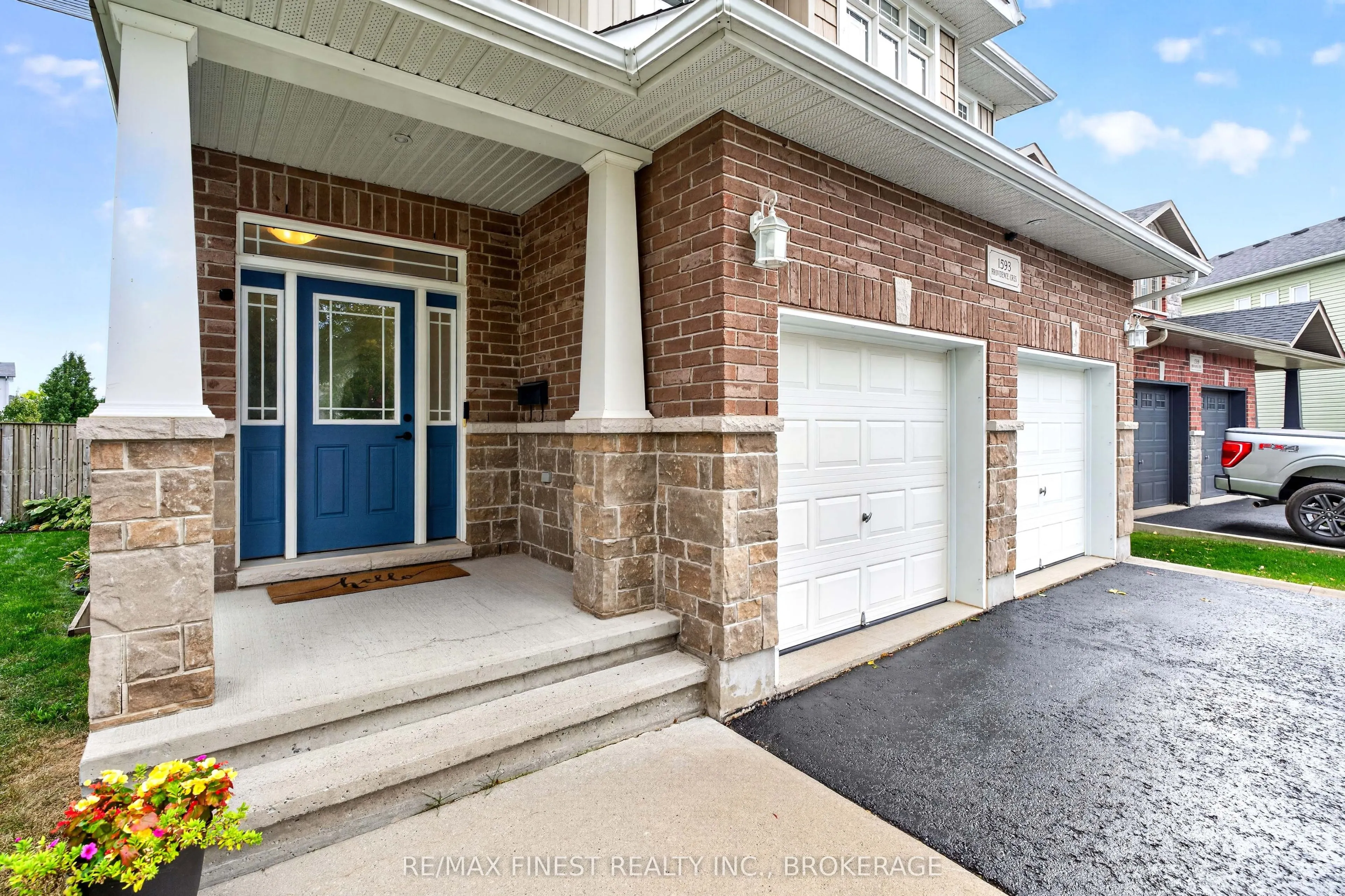 1593 Providence Crescent