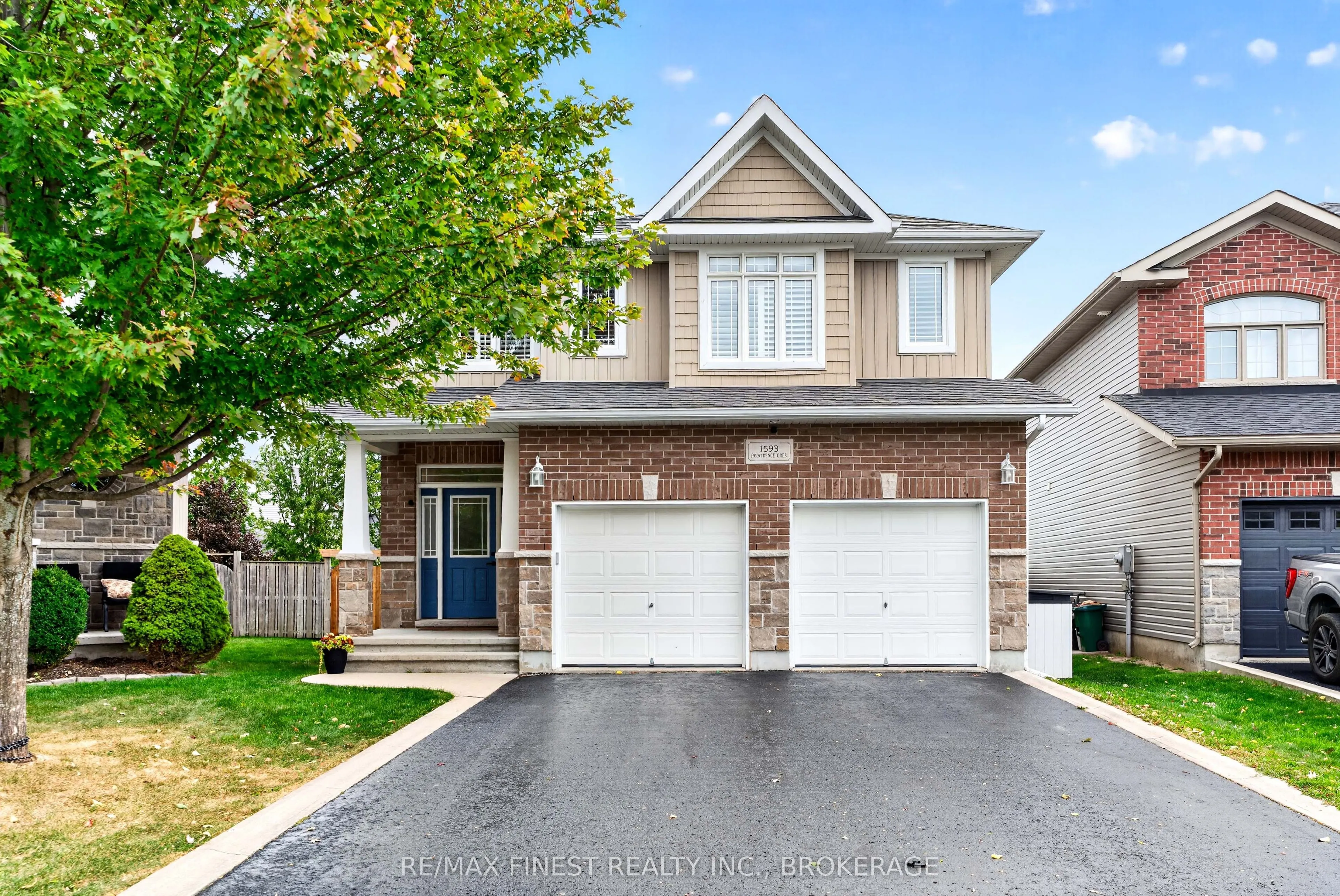 1593 Providence Crescent